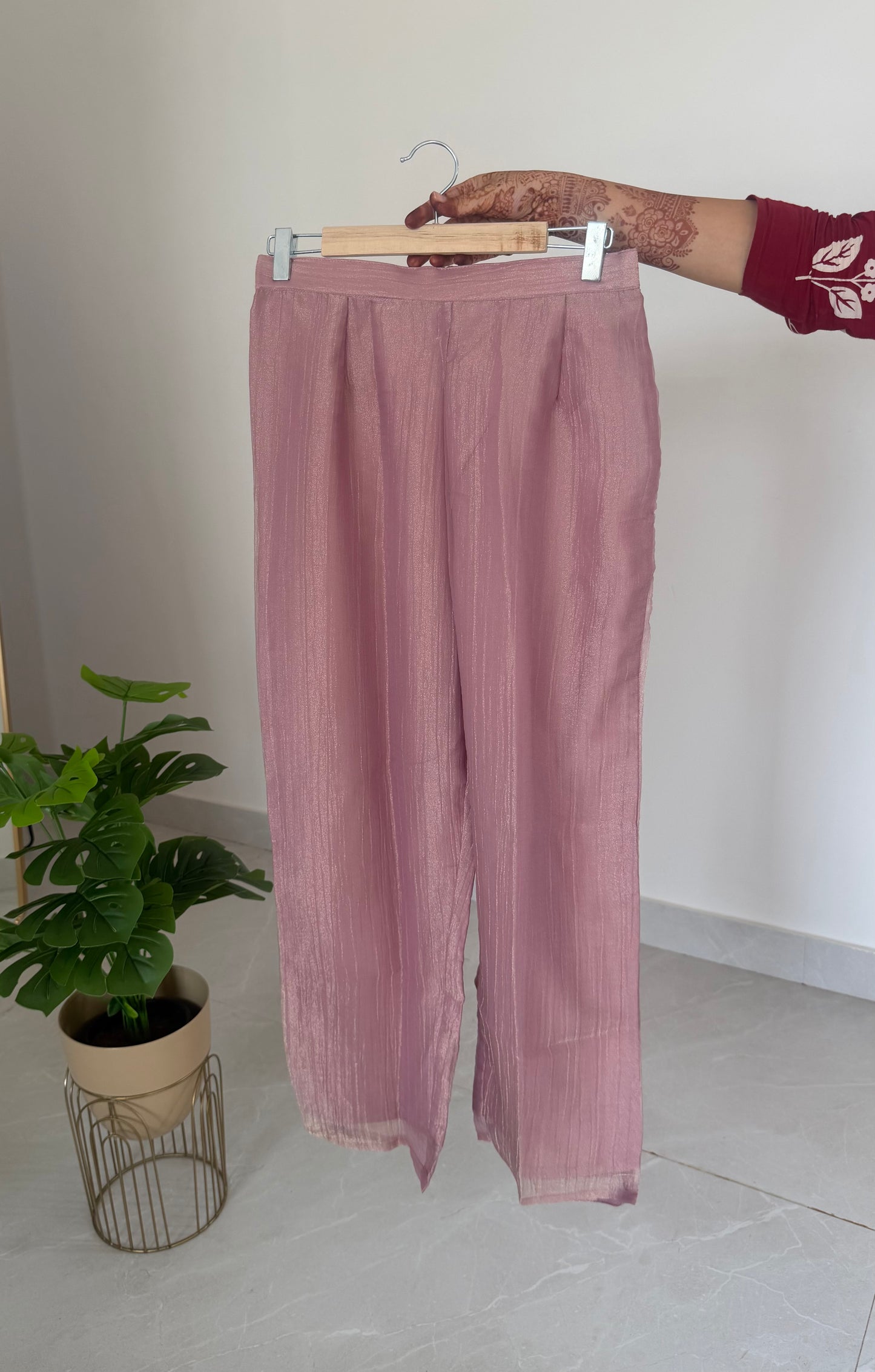 K583 - Crush tissue silk handwork kaftan with pants