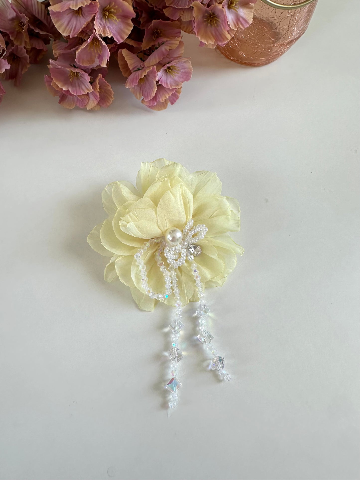 A015 - Fancy flower beaded hair clip (per piece)