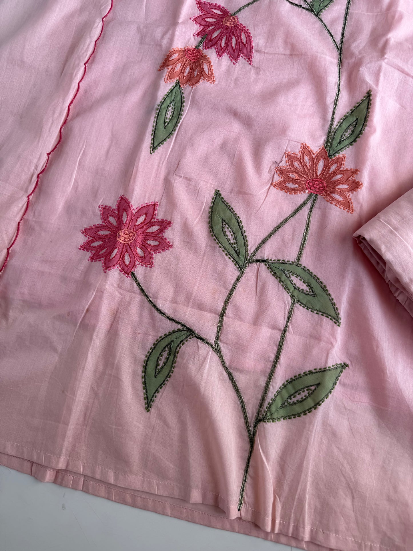 K732 - Mul cotton appliqué embroidered straight Kurti with pants and dupatta