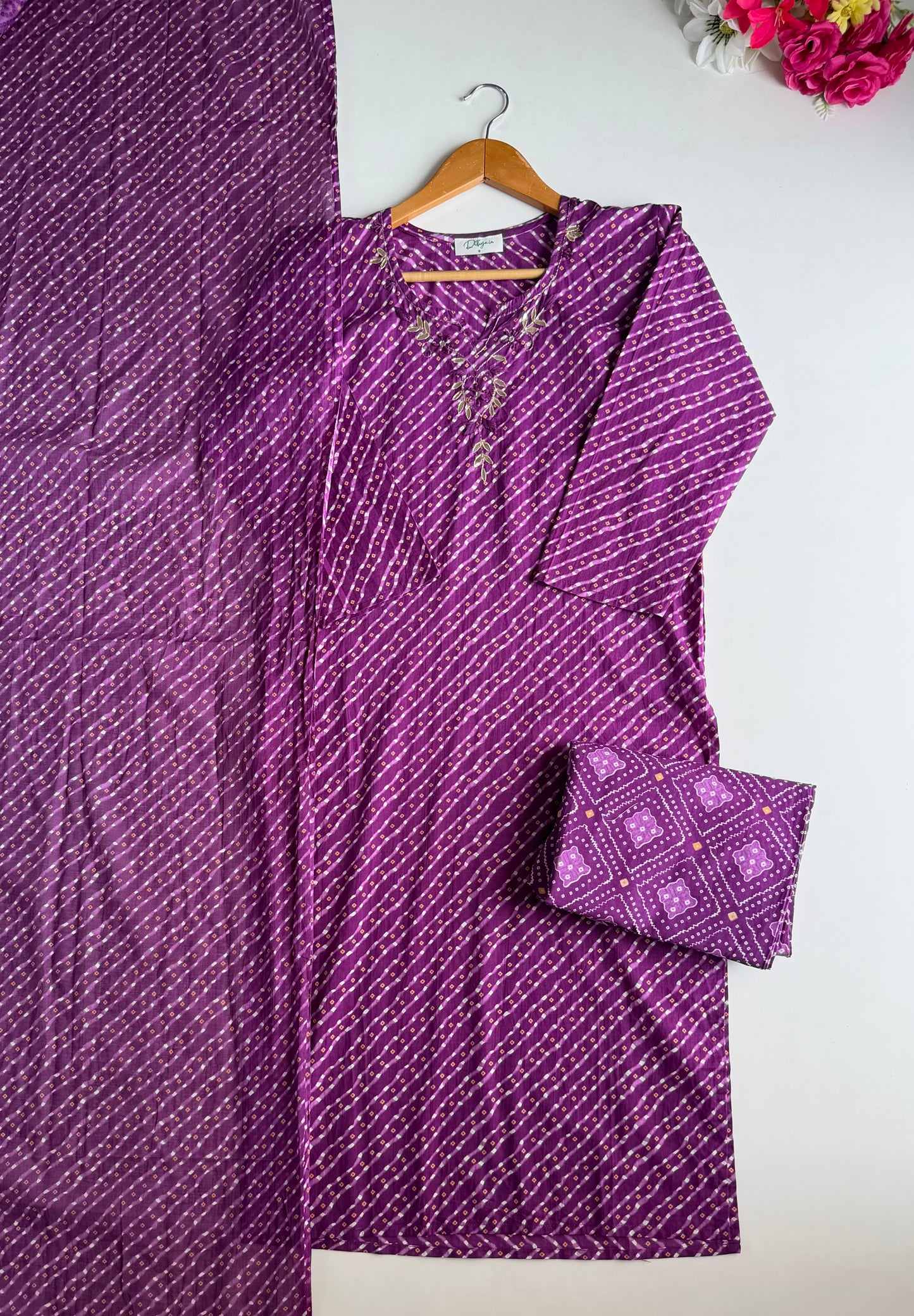 K306 - Mul cotton gota leheriya straight Kurti with pants and dupatta