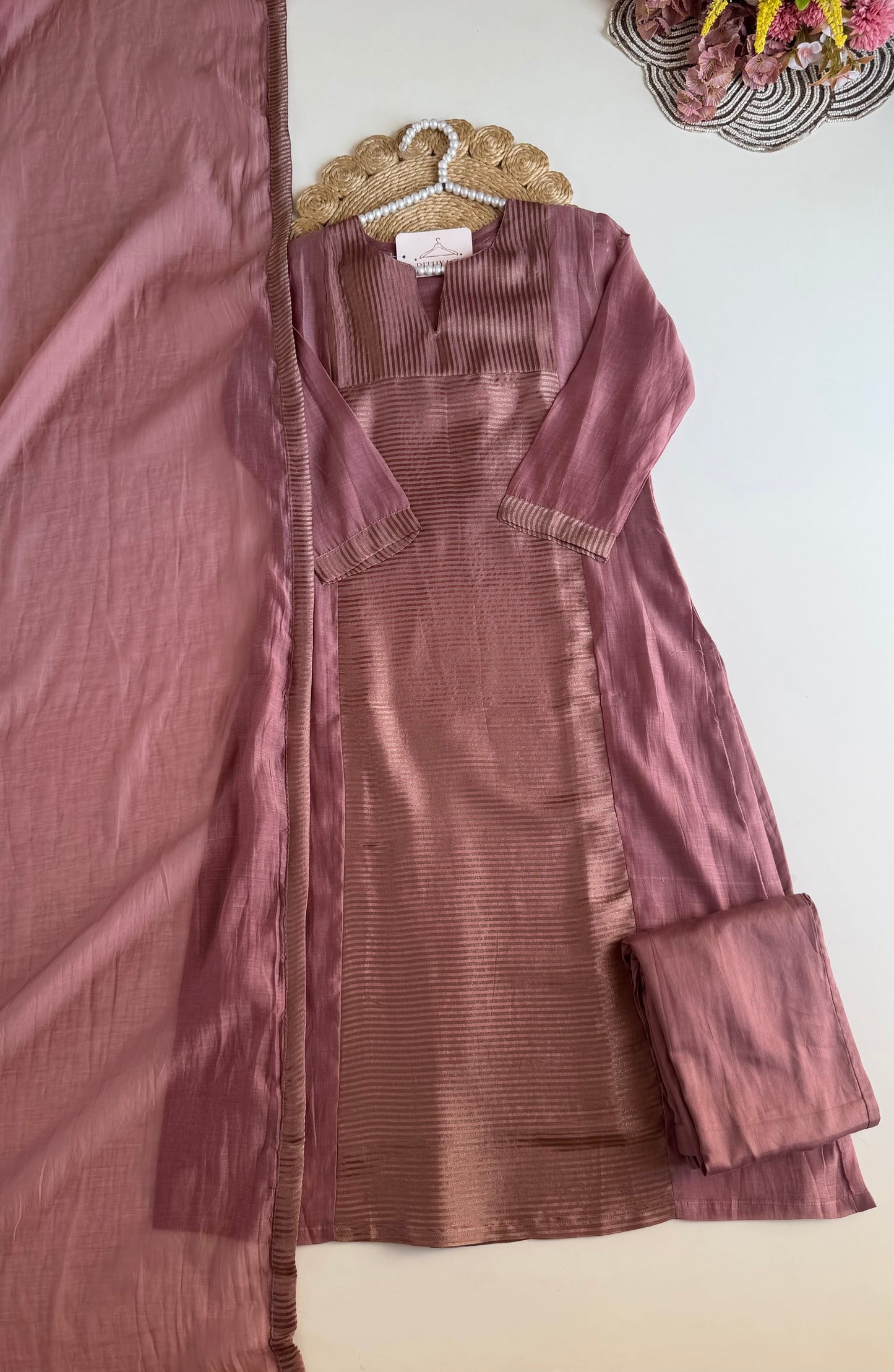 K089 - Mul chanderi zari Aline Kurti with pants and dupatta