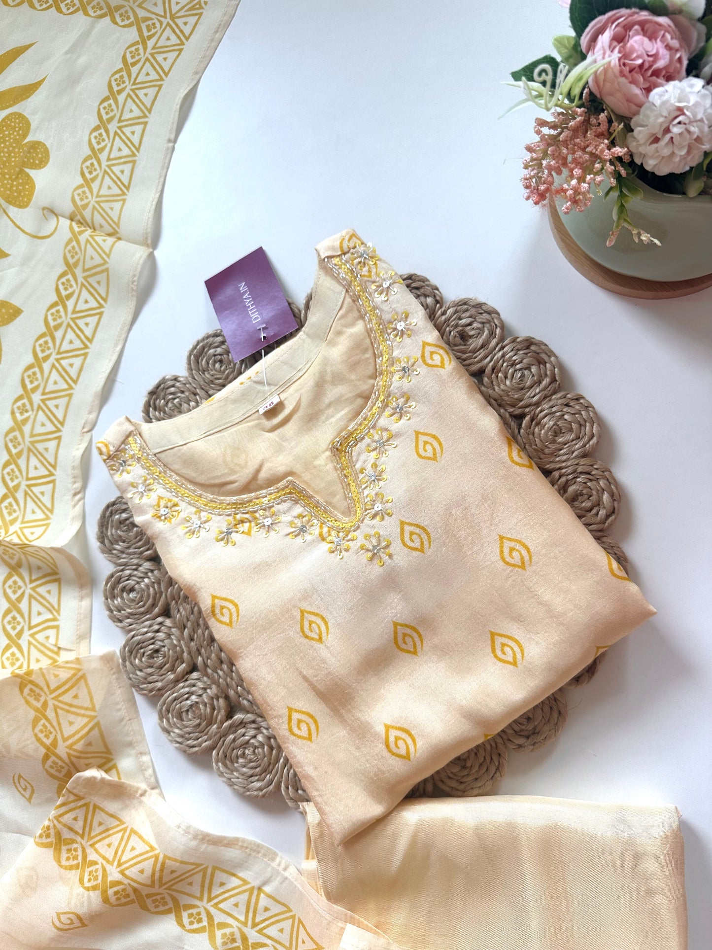 K160 - Dola silk printed straight Kurti with pants and dupatta