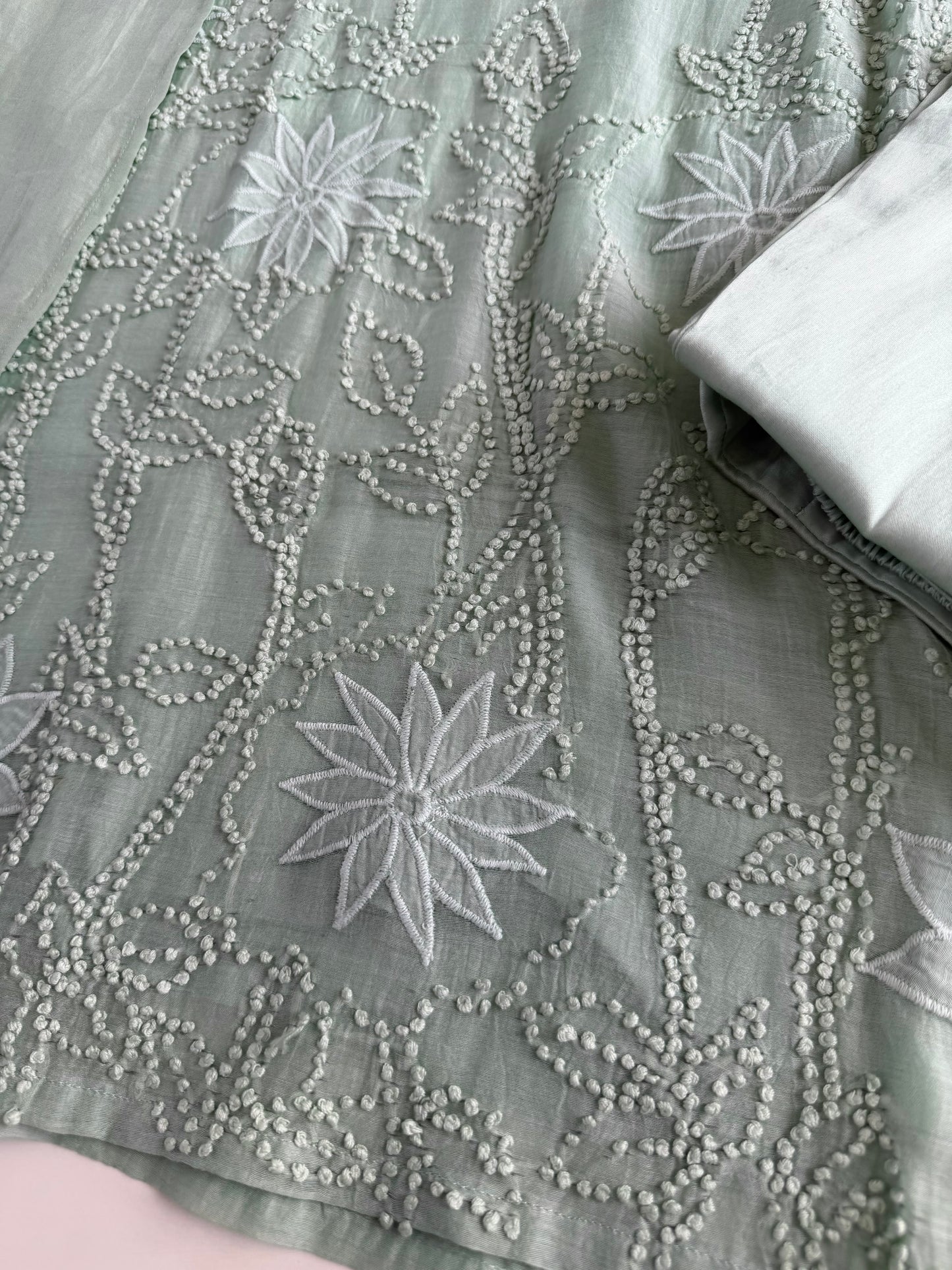 K010 - Mul chanderi embroidered straight Kurti with pants and dupatta