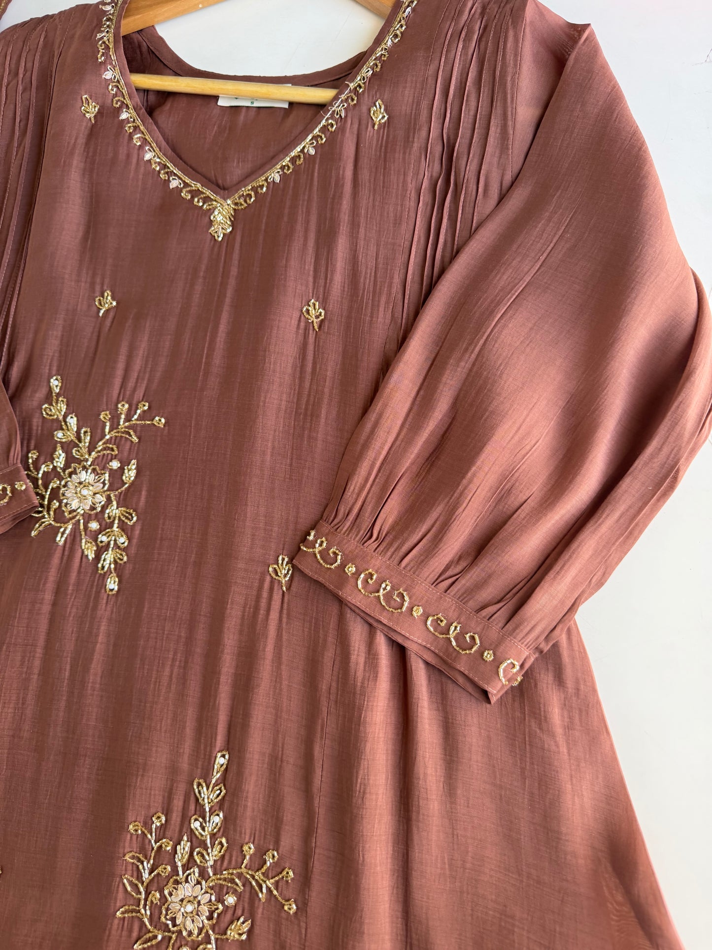 K484 - Surat Mul chanderi handwork aline Kurti with pants and dupatta