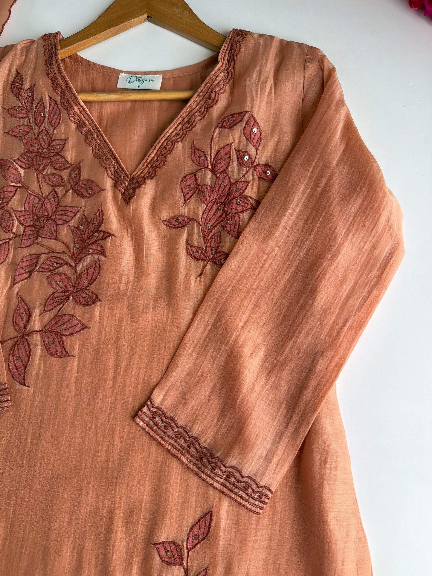 K567 - Mul chanderi embroidered straight Kurti with pants and dupatta