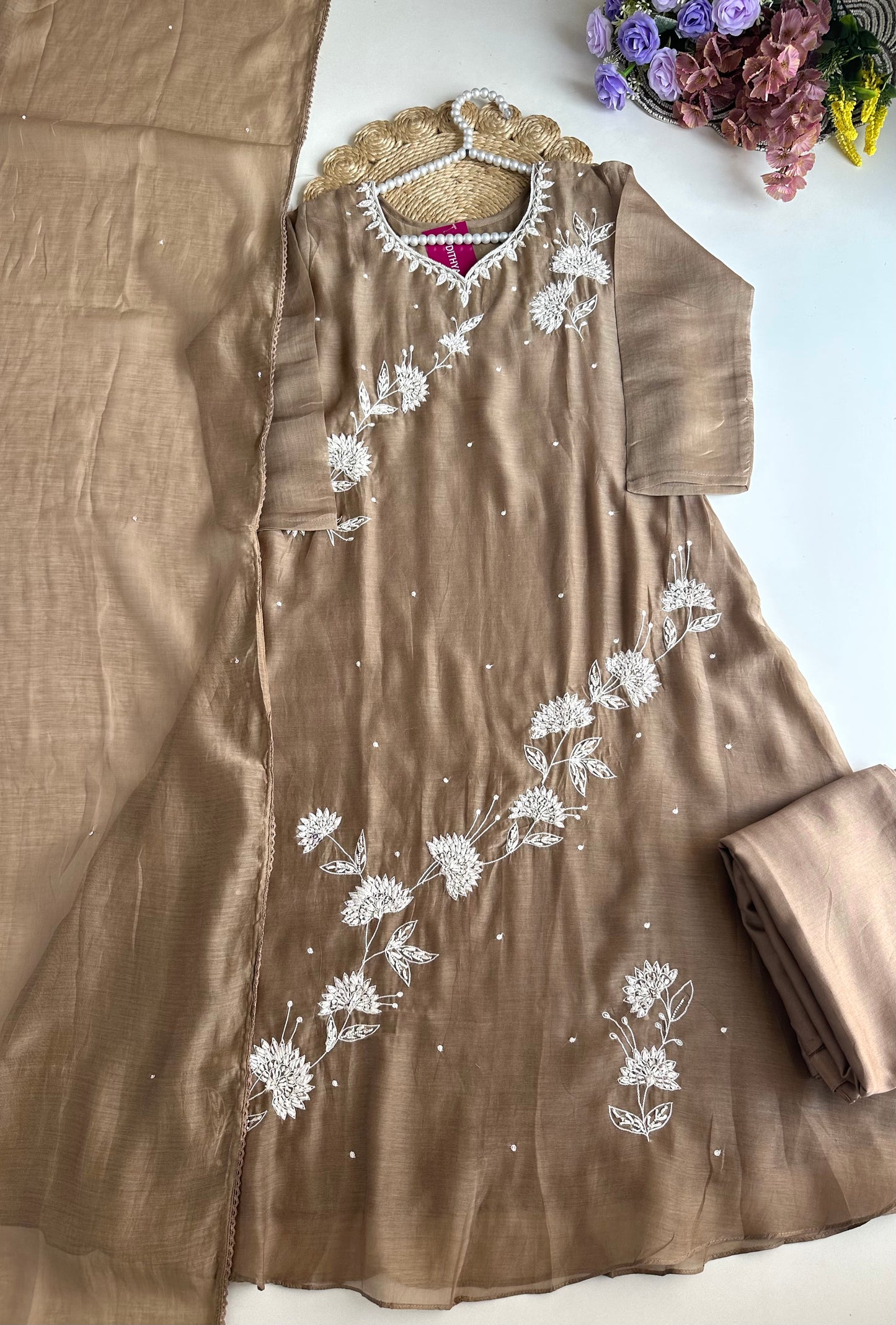 K079 - Mul Chanderi Handwork Aline Kurti with pants and dupatta