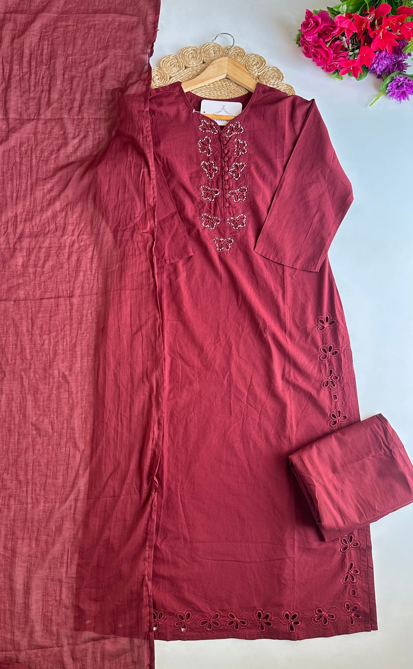 K728 - Mul cotton cut work straight Kurti with pants and dupatta
