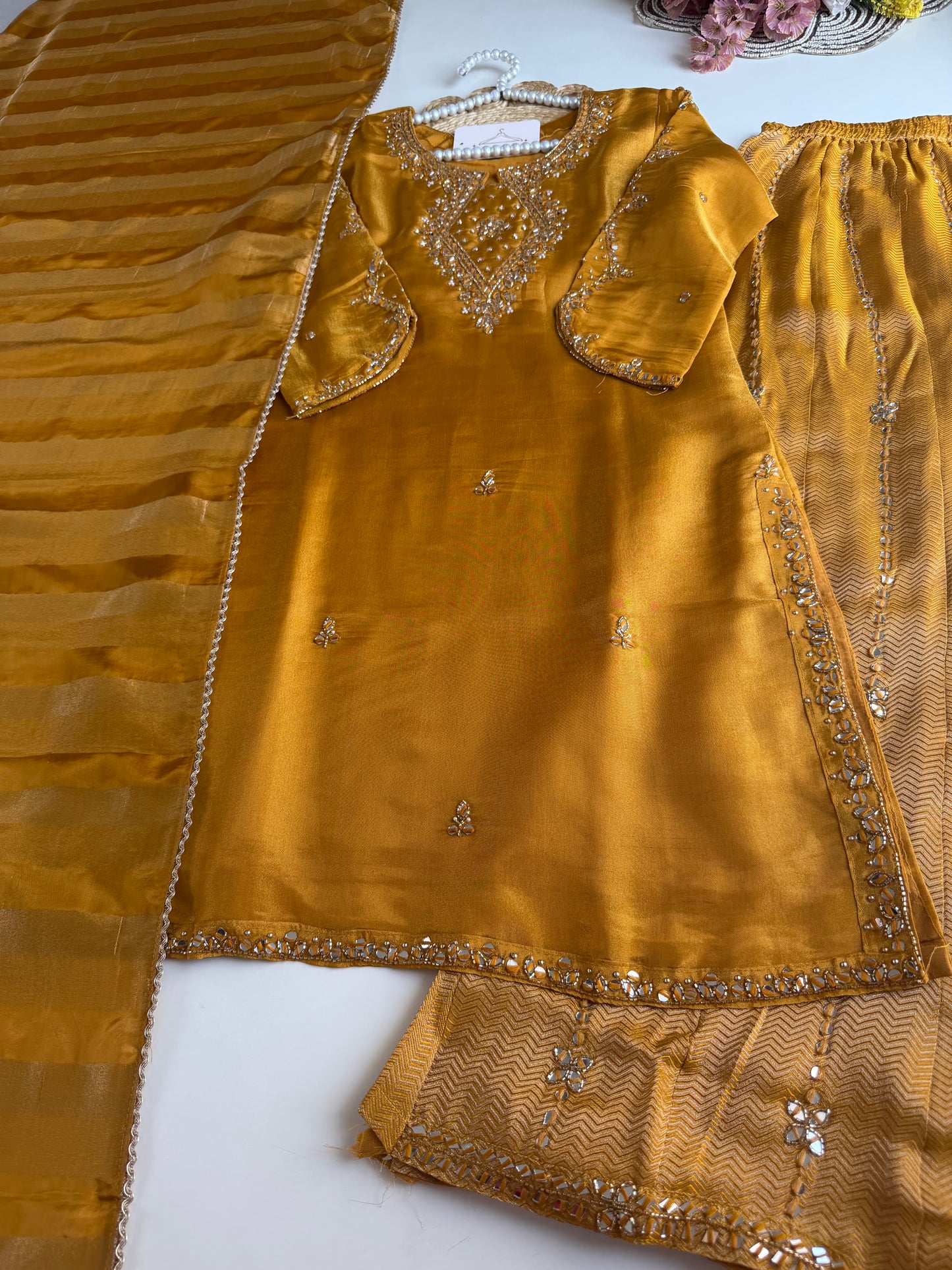 K553 - Tissue silk handwork short Kurti with divider pants and dupatta