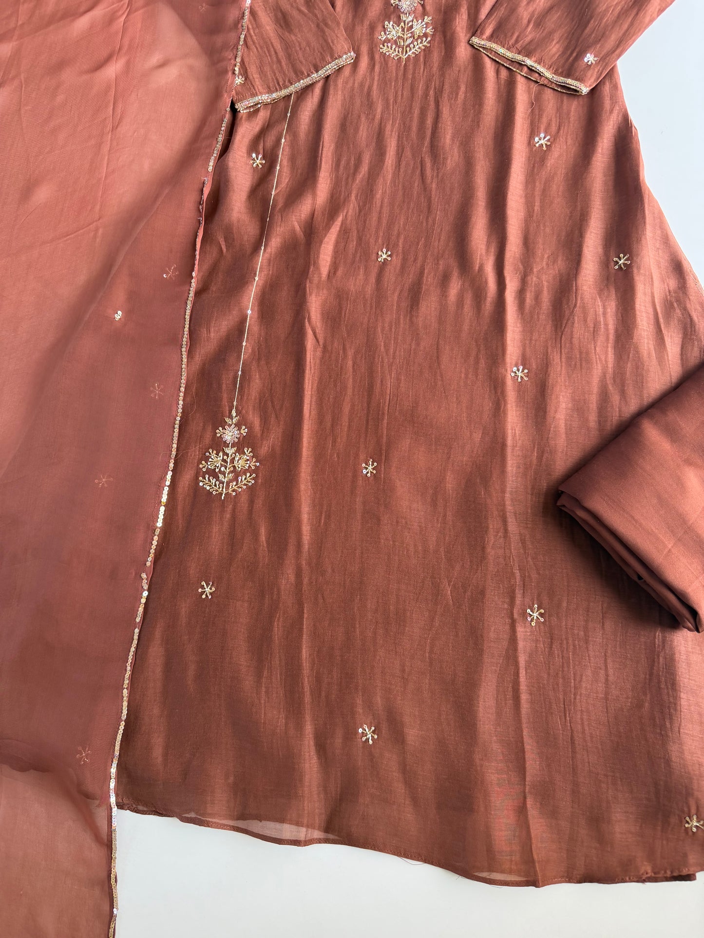 K544 - Mul Chanderi Handwork aline Kurti with pants and dupatta