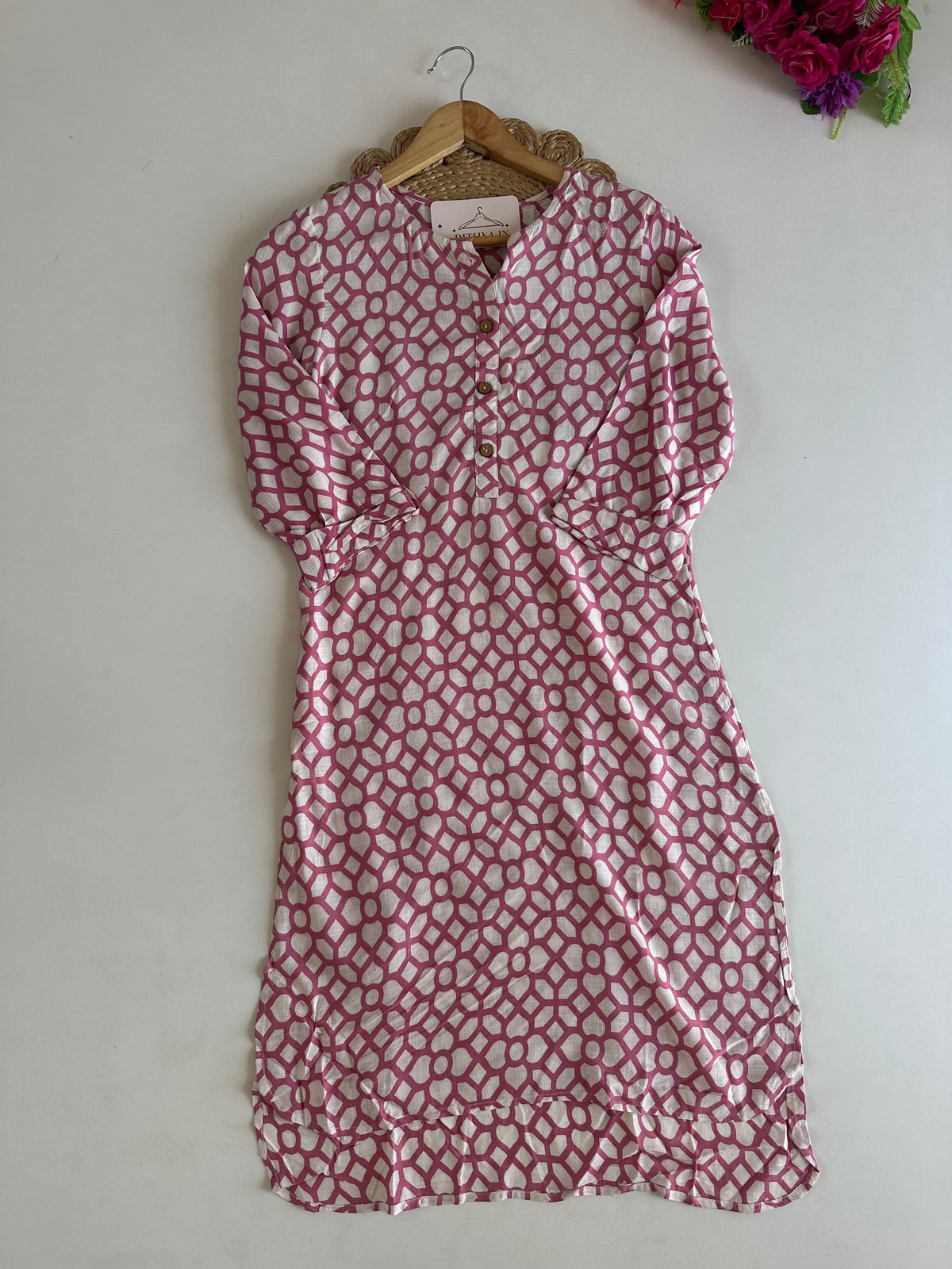 D584-Cotton  straight Kurti