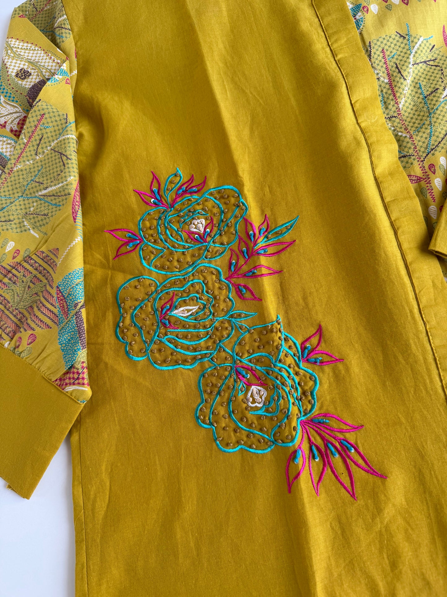 K613 - Mul cotton embroidered coord set