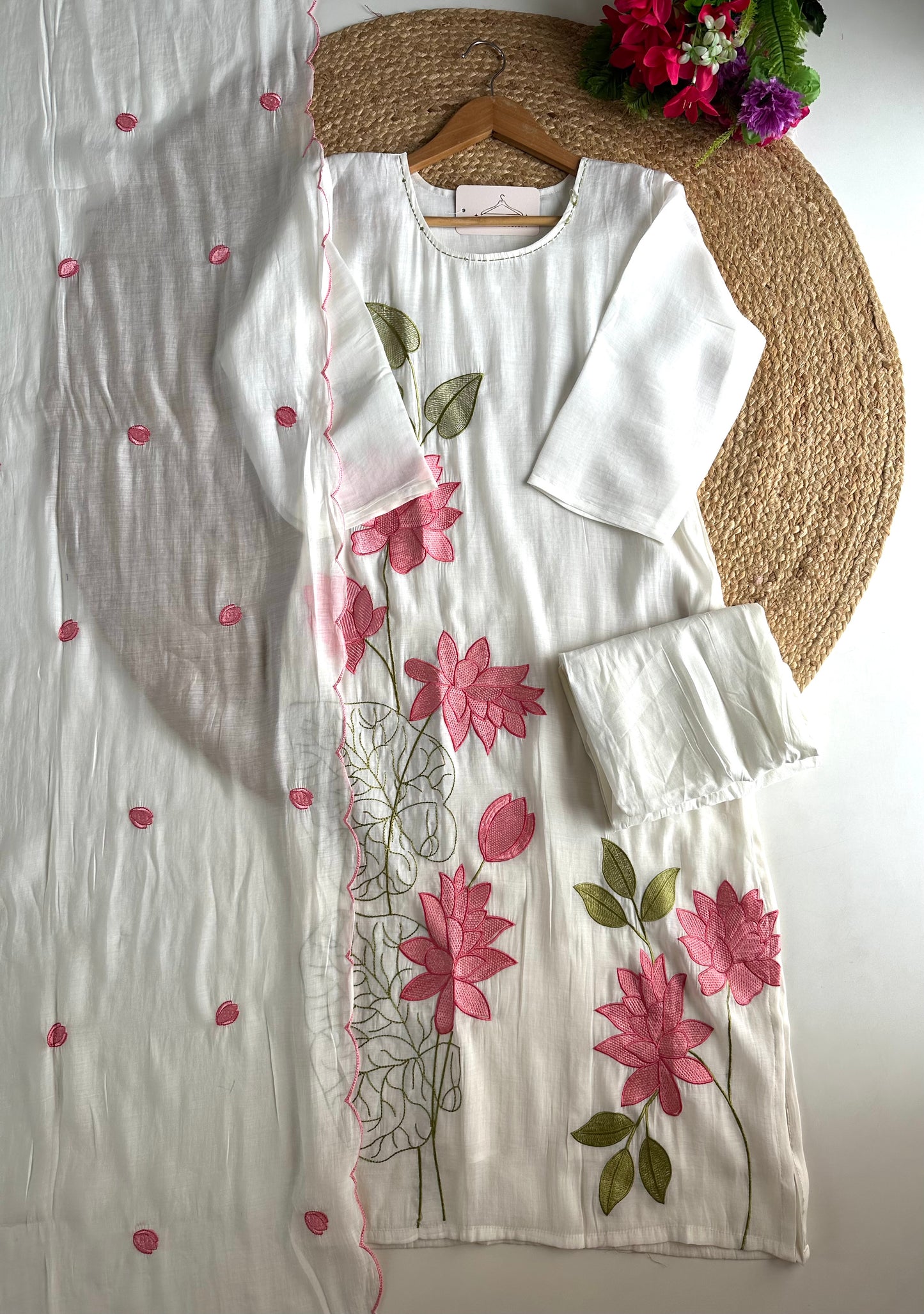 K160 - Muslin embroidered straight Kurti with pants and dupatta
