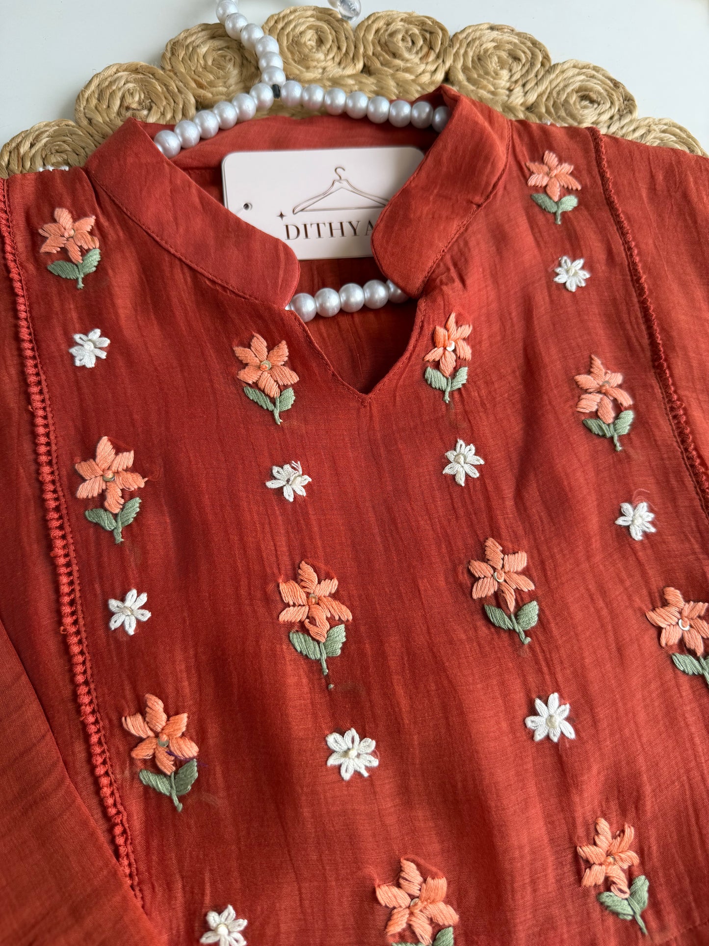 K258 - Mul chanderi embroidered coord set