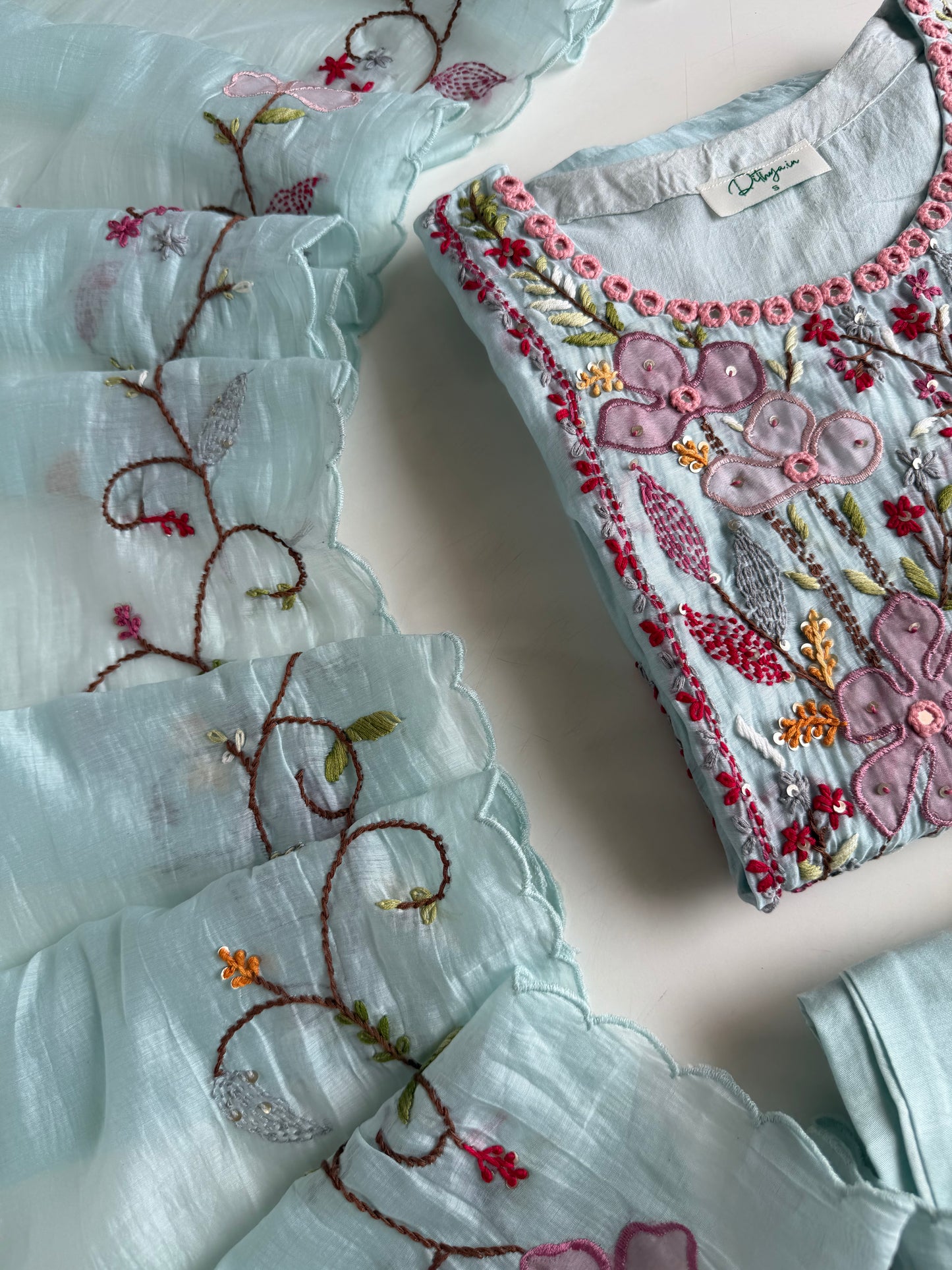 K464 - Mul chanderi embroidered straight Kurti with pants and dupatta