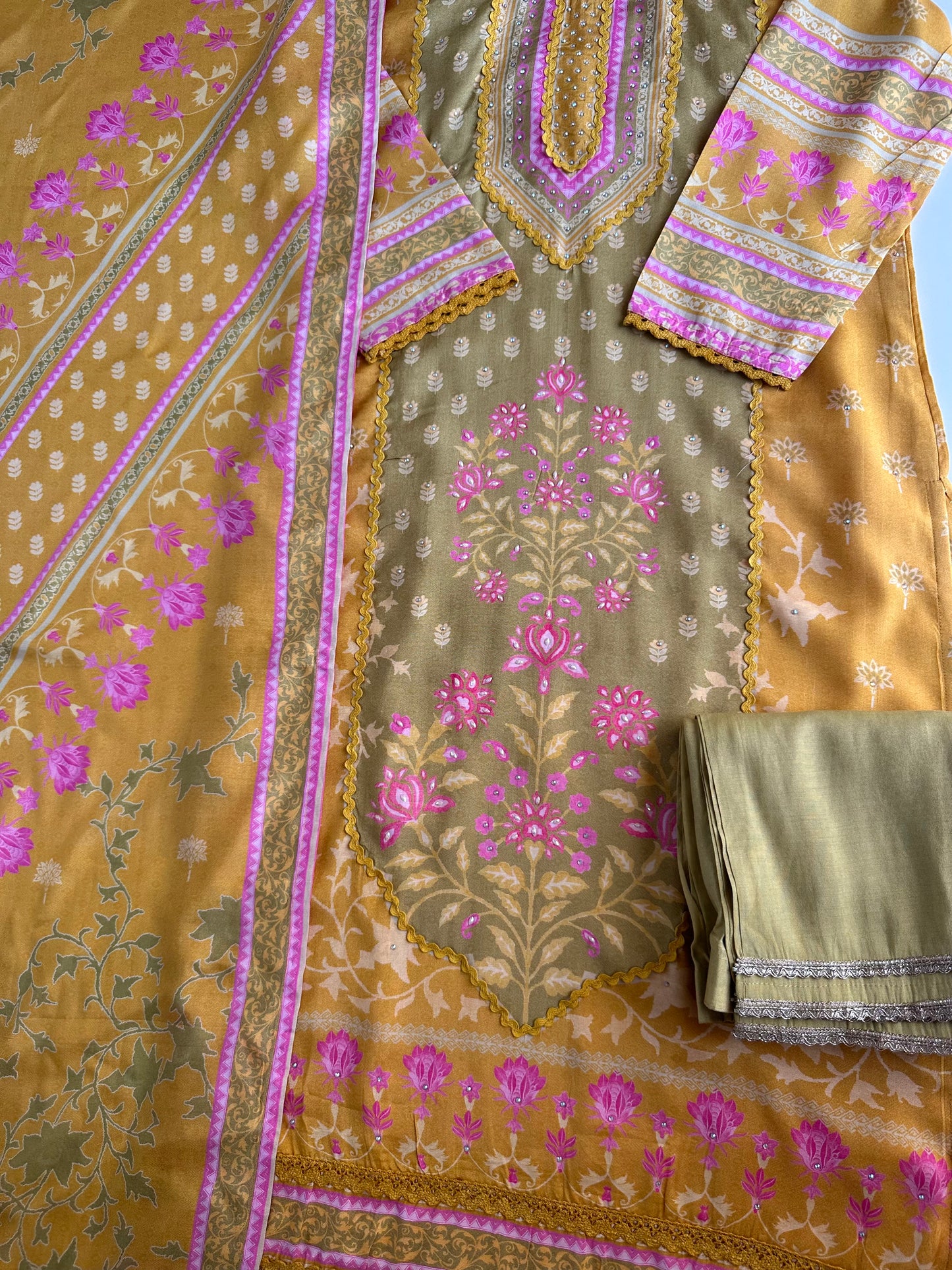 K382 - Muslin printed straight Kurti with pants and dupatta