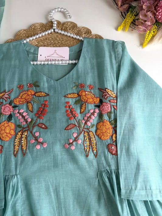 K512 - Mul chanderi Embroidered Anarkali with pants and dupatta