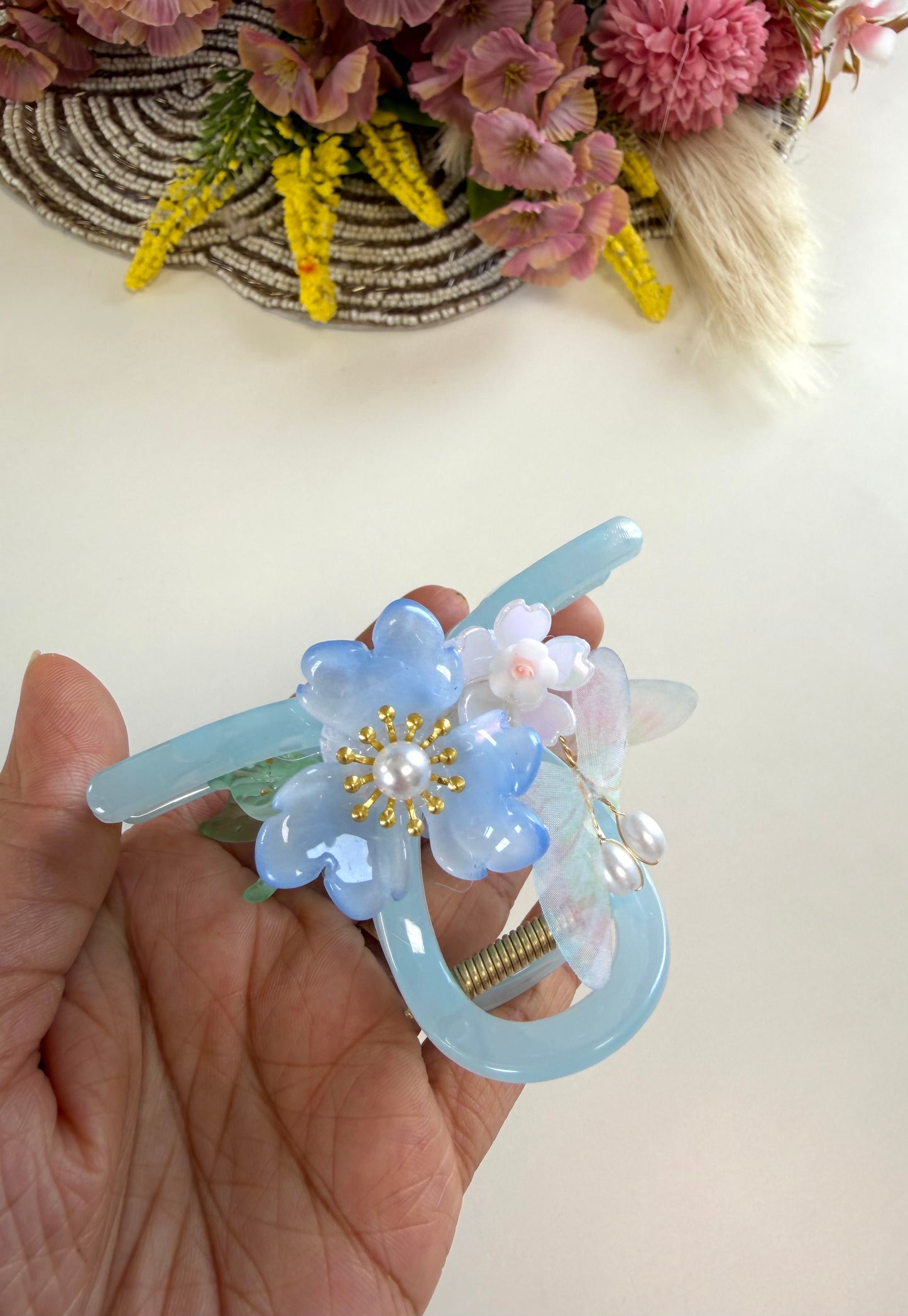 A055 - Korean hair clutch in 2 colours