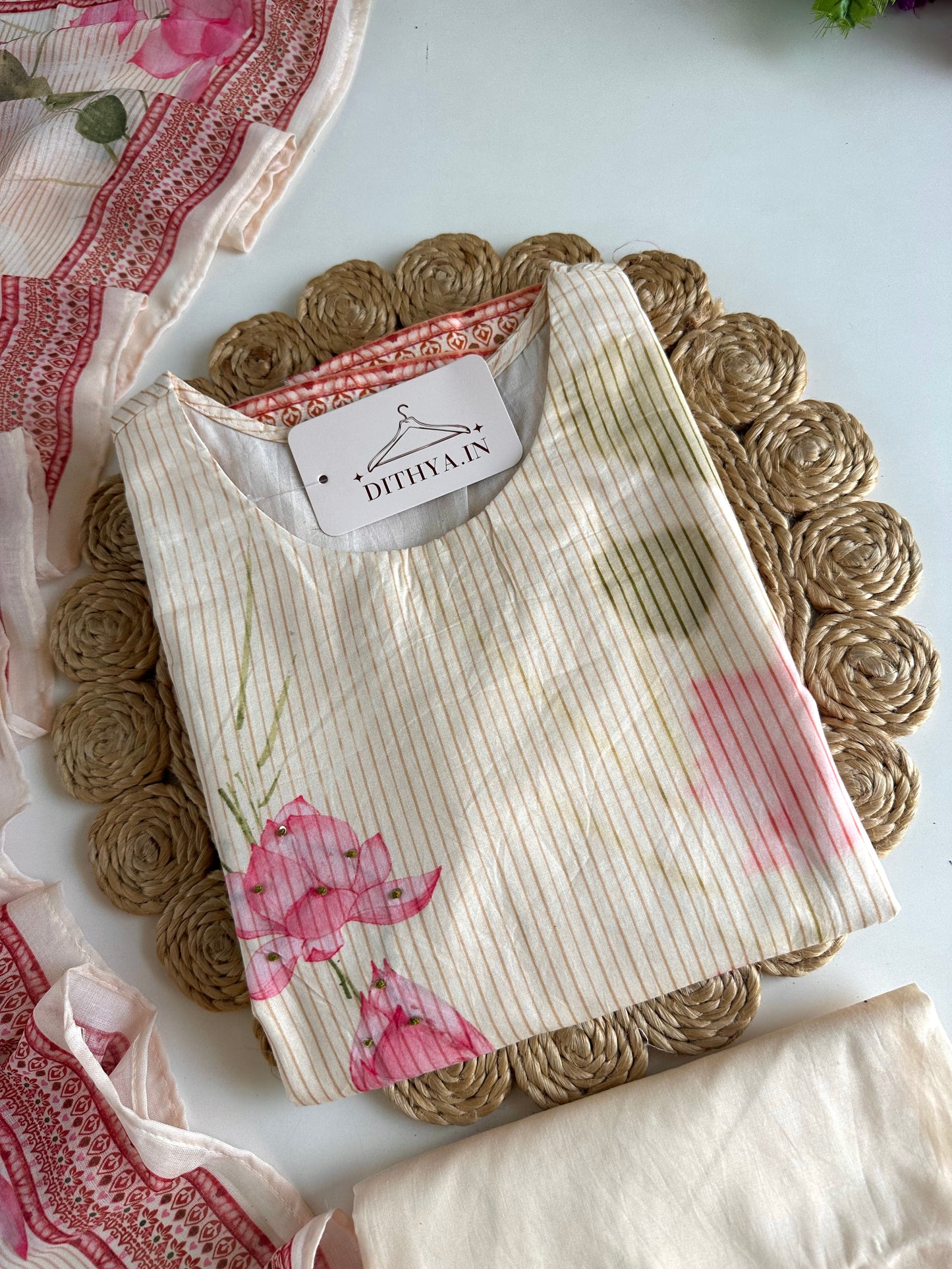 K518 - Mul cotton floral straight Kurti with pants and dupatta