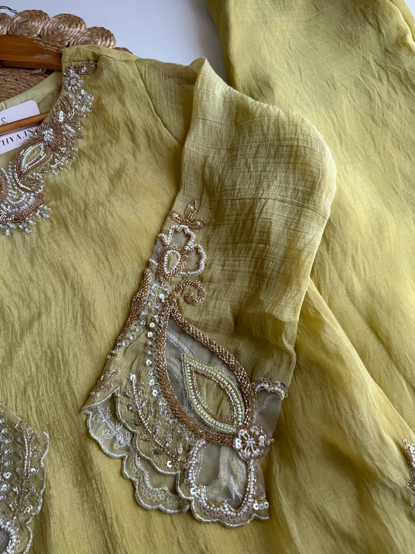 K021 - Crush tissue handwork short Kurti with divider pants and dupatta