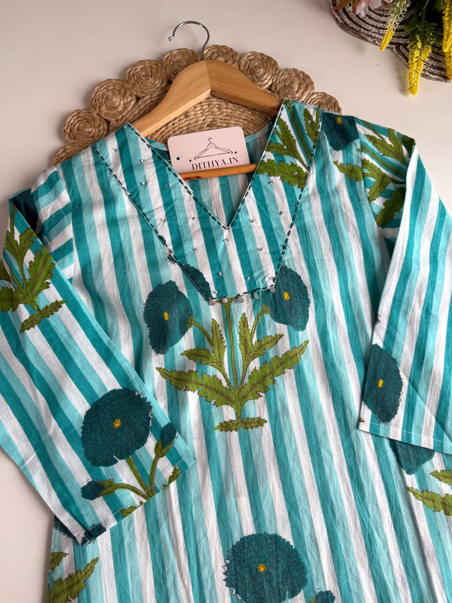 K669 - Mul cotton Printed Aline Kurti with pants