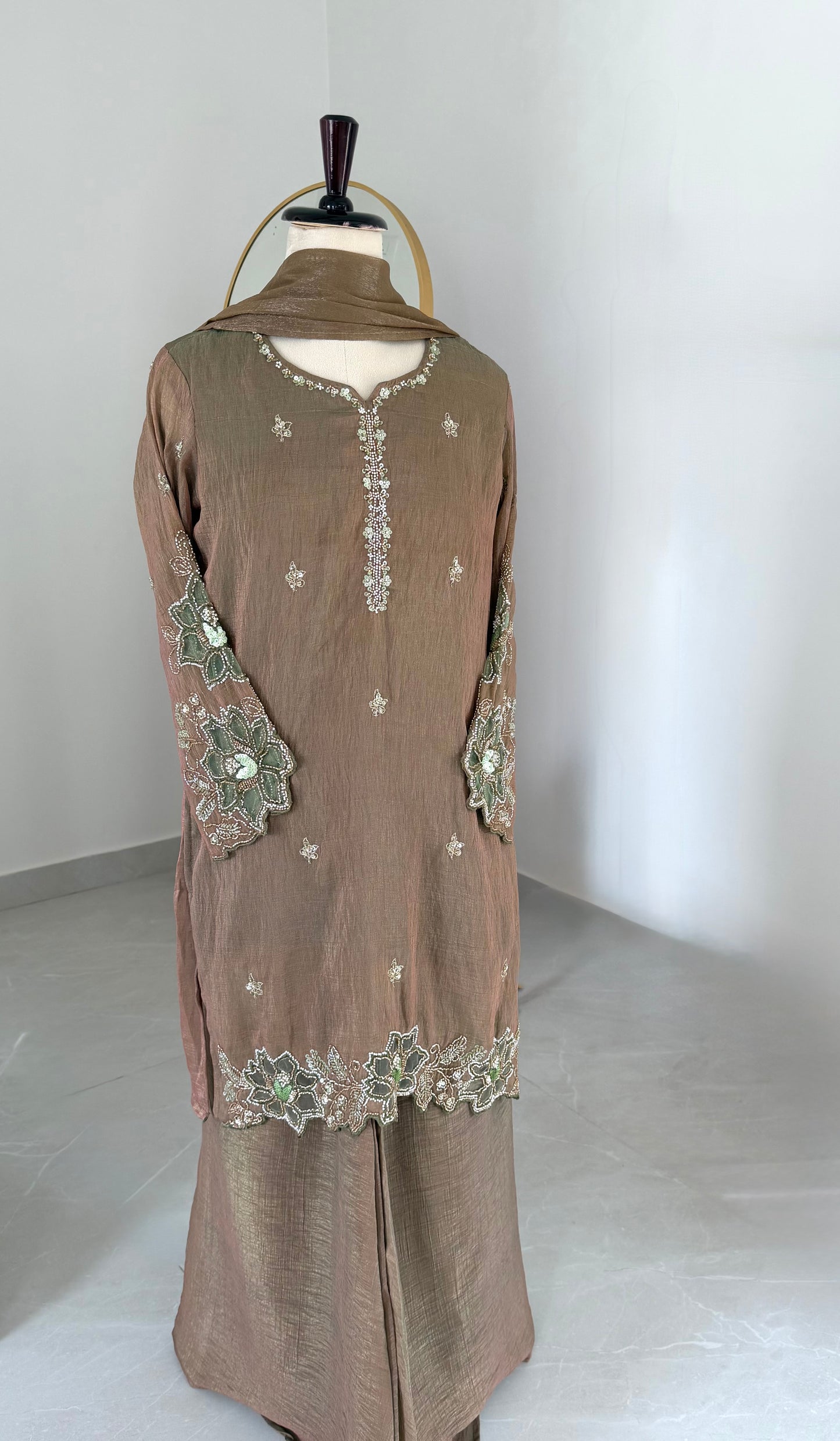 K069 - Crush tissue silk handwork short Kurti with divider pants and dupatta