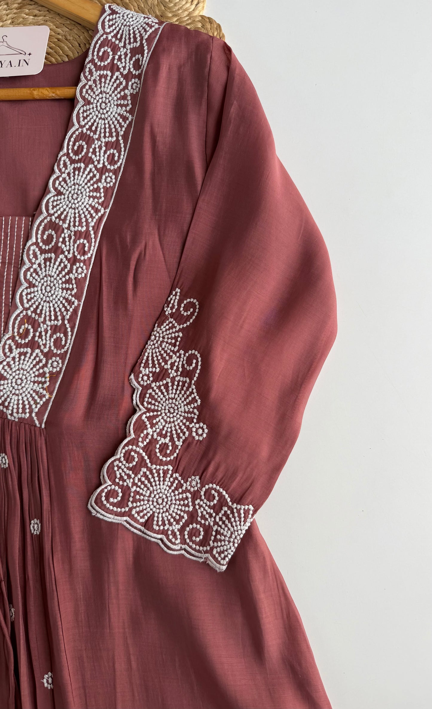 K516 - Surat Mul chanderi embroidered Anarkali with pants and dupatta