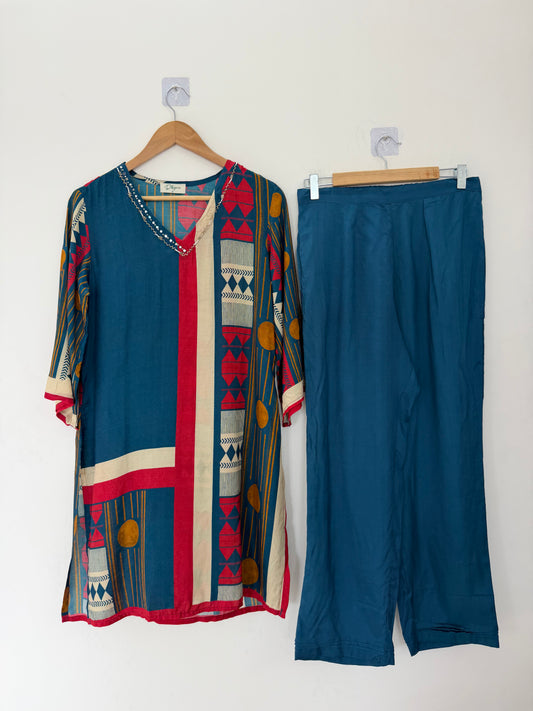 K370 - Muslin embroidered coord set