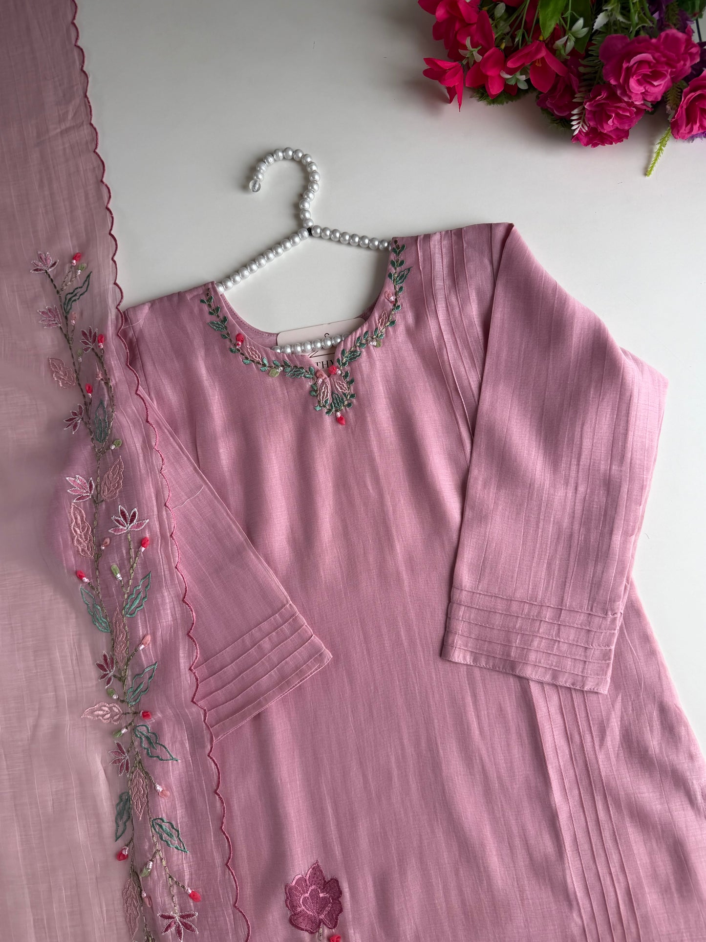 K600 - Mul chanderi 3d appliqué work straight Kurti with pants and dupatta