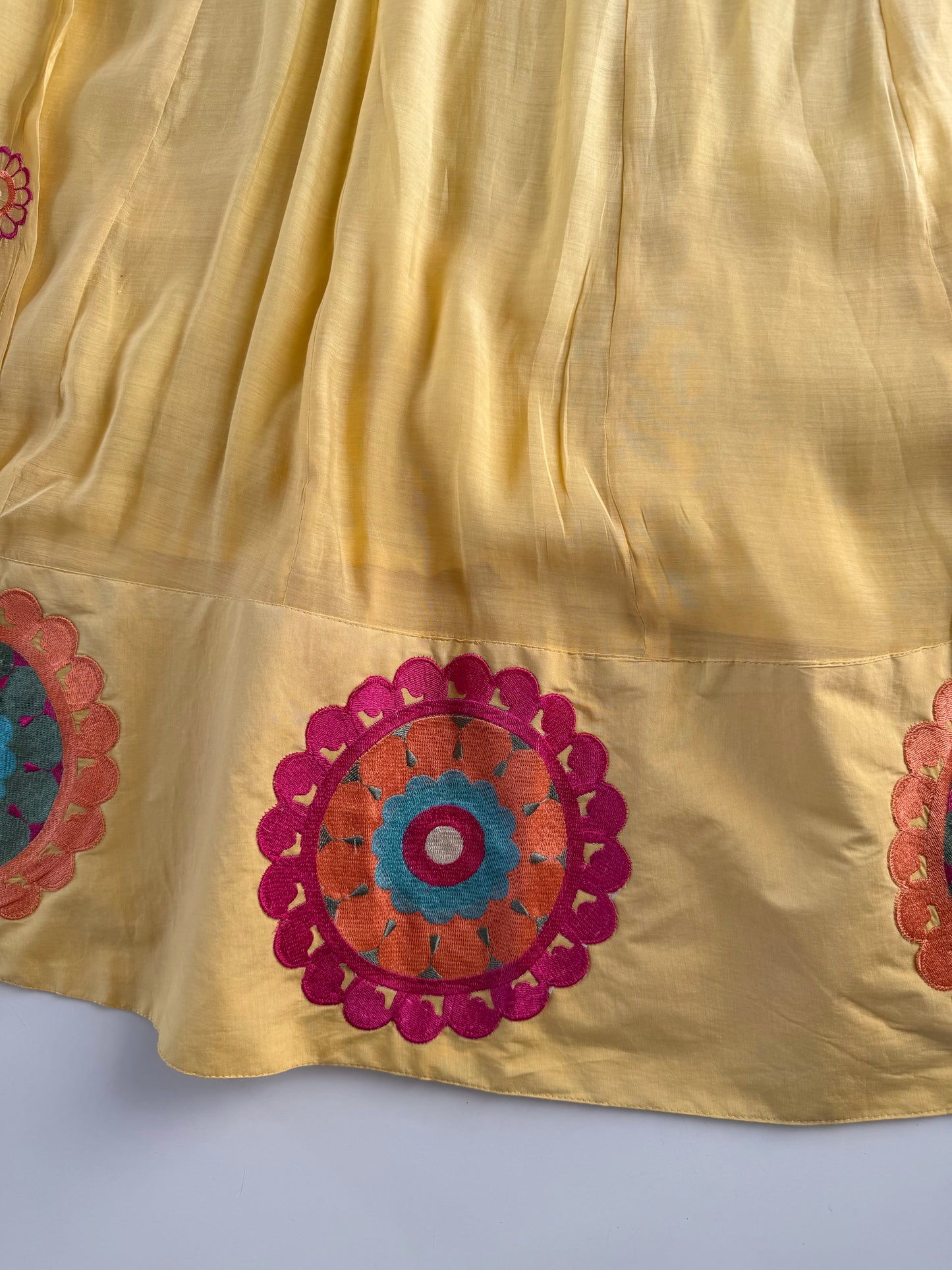 K663 - Surat Mul chanderi embroidered Anarkali with pants and dupatta