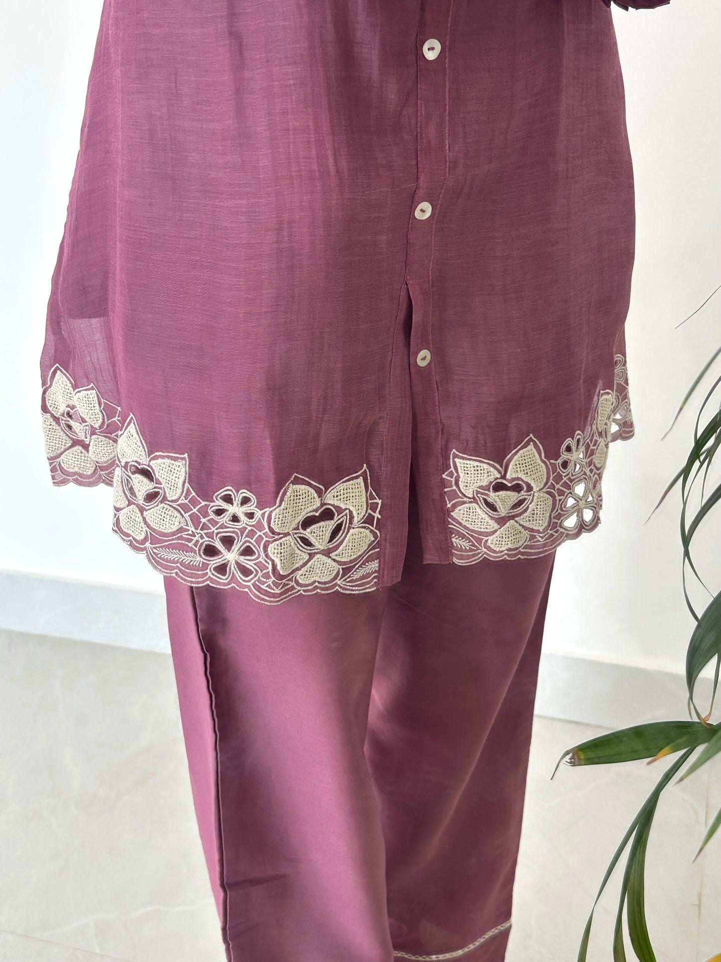 K403 - Mul Chanderi embroidered coord set