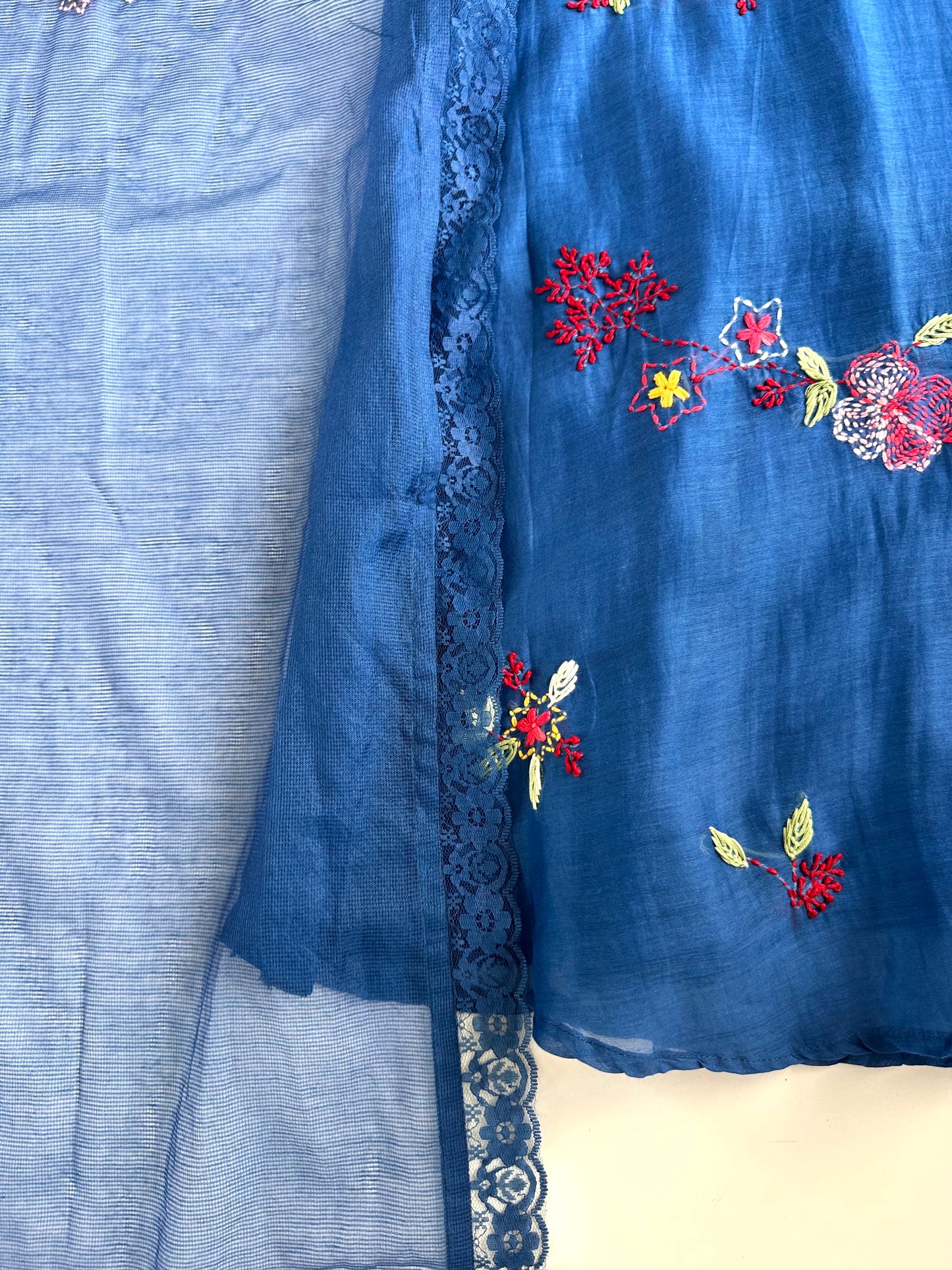 K231 - Mul Chanderi Appliqué work Aline Kurti with pants and dupatta