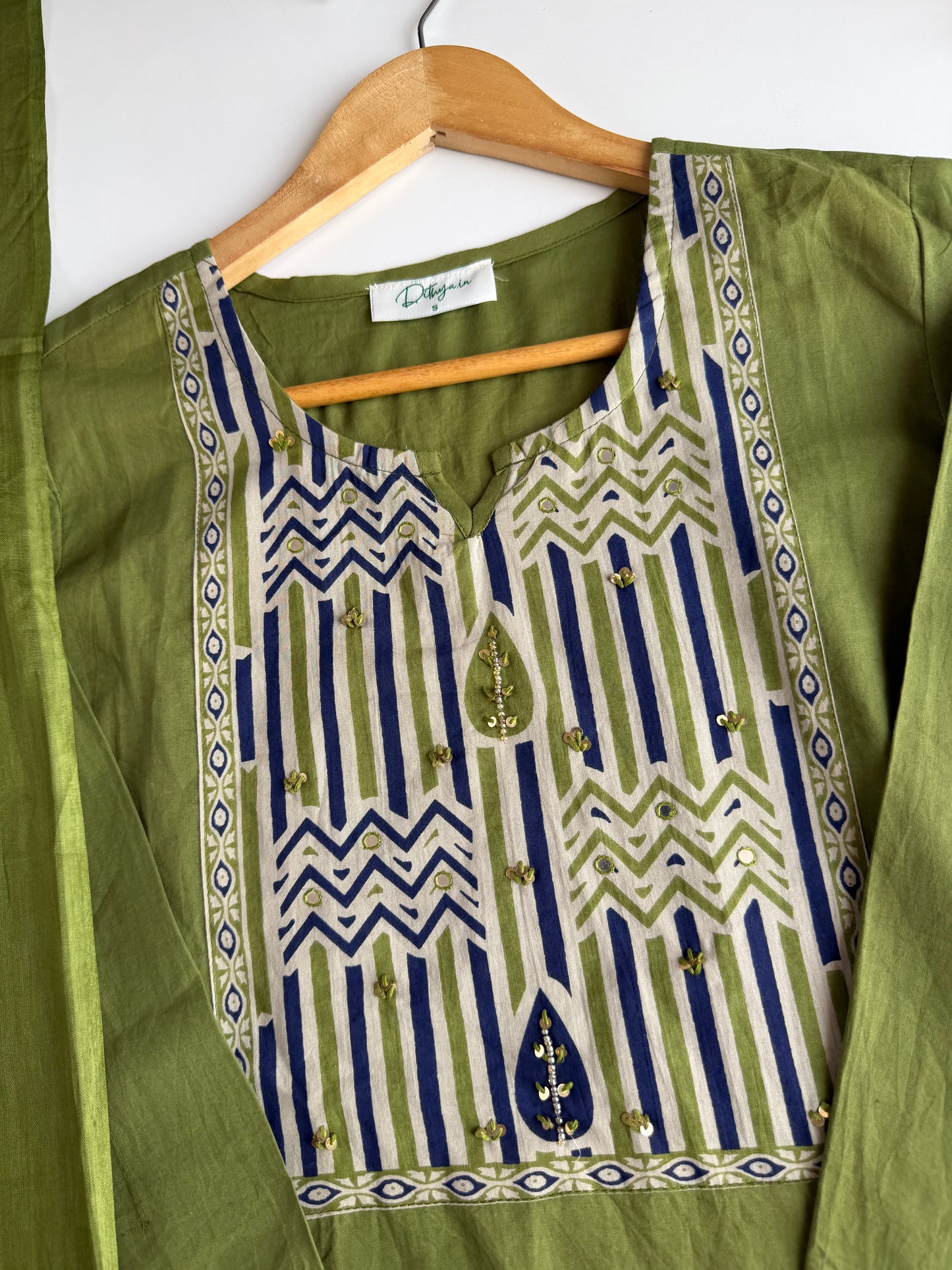 K576 - Mul cotton embroidered straight Kurti with pants and dupatta