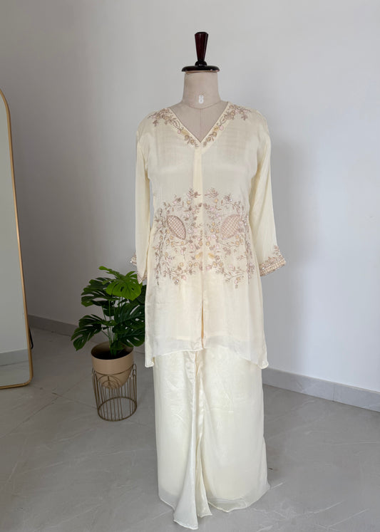 K359 - Pure Chinnon handwork coord set