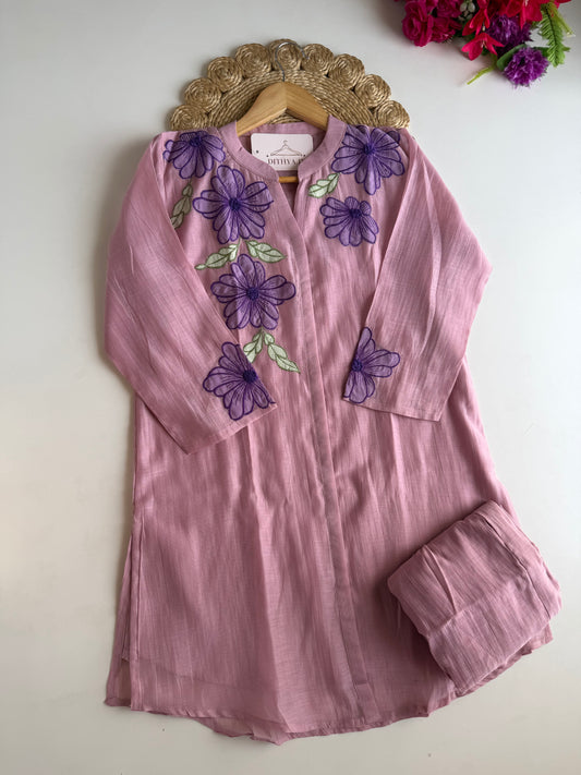 K584 - Mul chanderi embroidered coord set