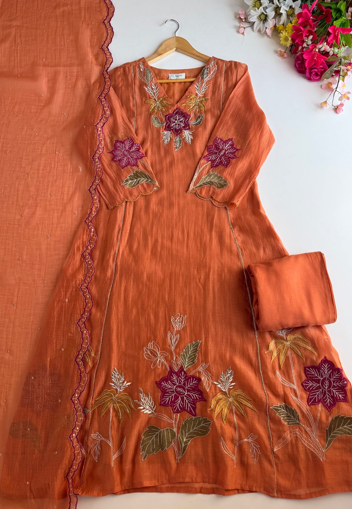 K713 - Mul chanderi appliqué embroidered Aline Kurti with pants and dupatta