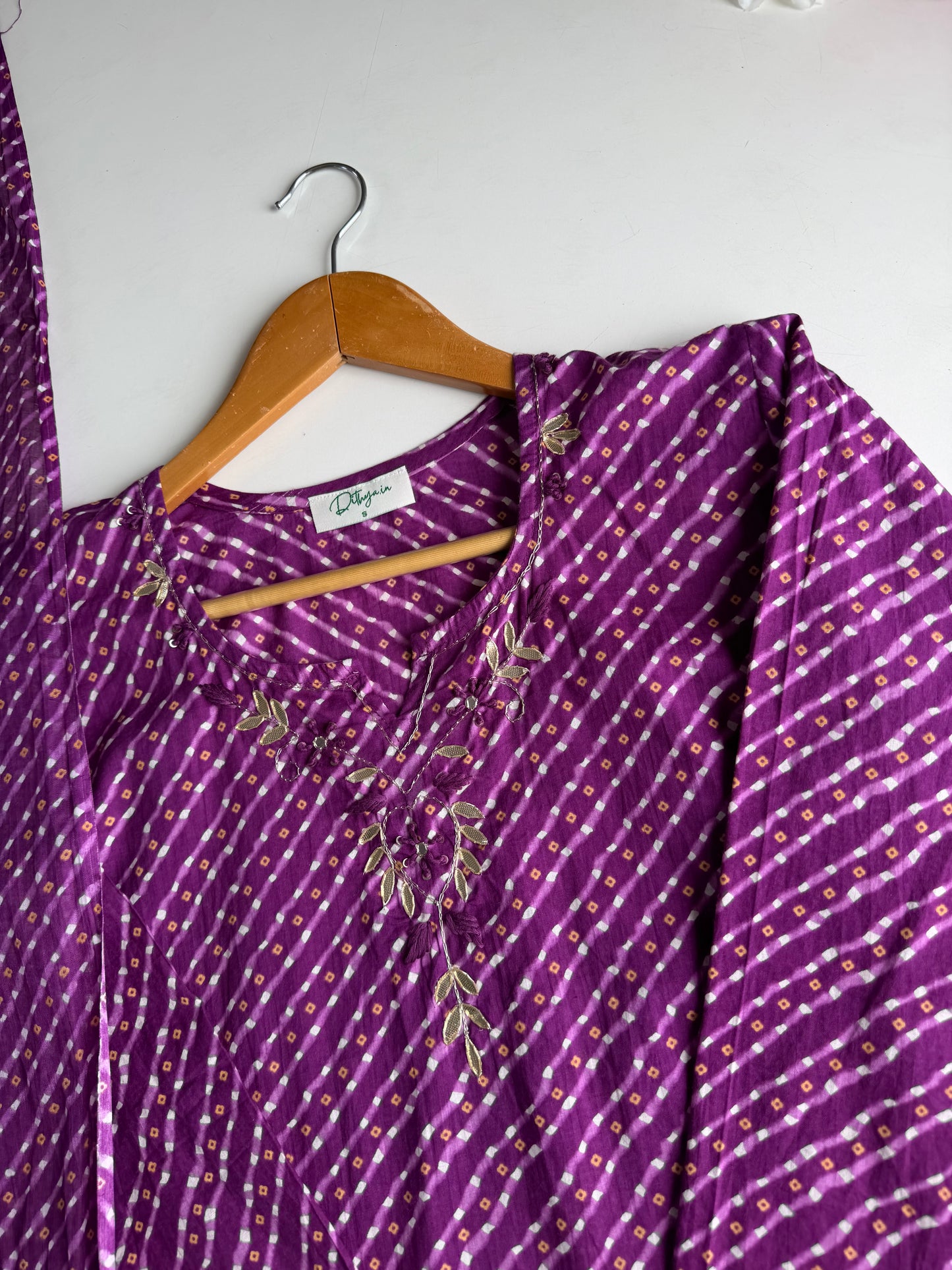 K306 - Mul cotton gota leheriya straight Kurti with pants and dupatta