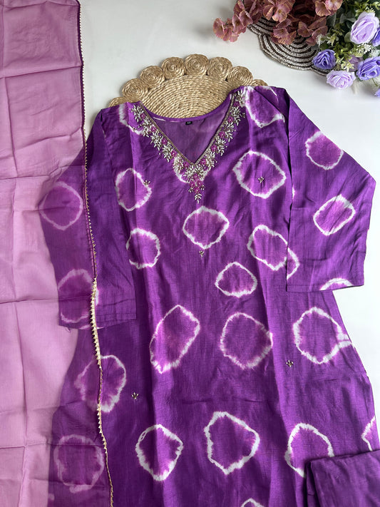 D272 - Dola silk straight kurti with pants and dupatta