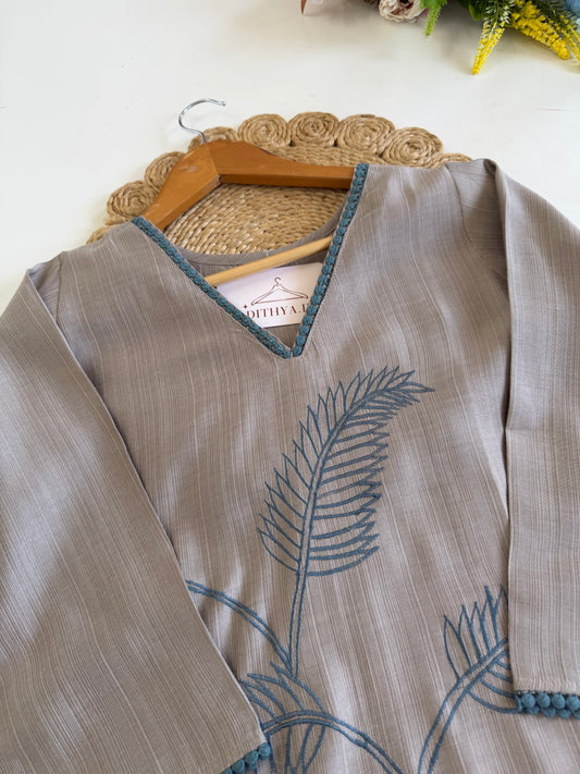 K148 - Striped cotton embroidered coord set