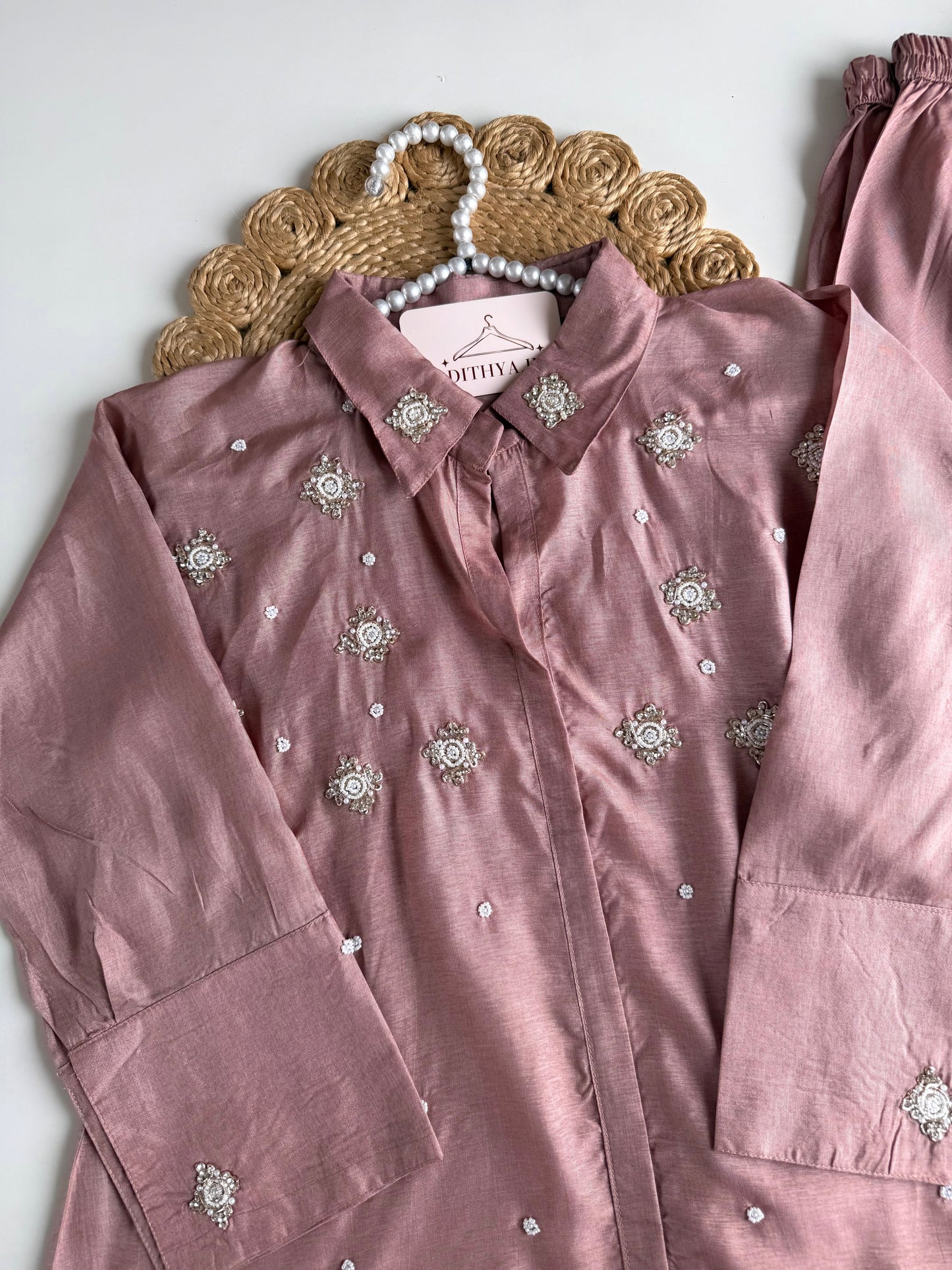 K612 - Russian silk handwork coord set