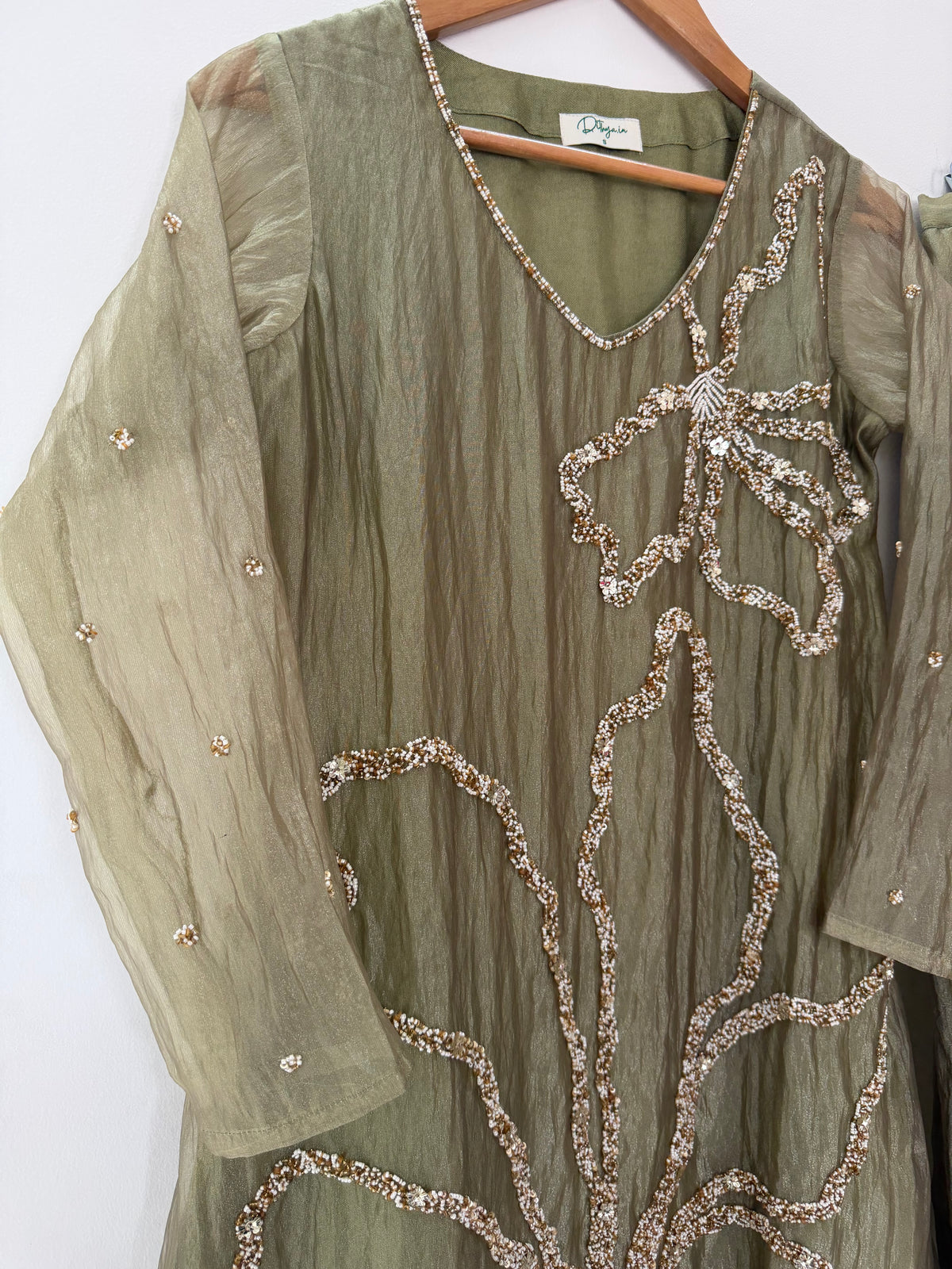 K112 - Crush tissue silk handwork coord set