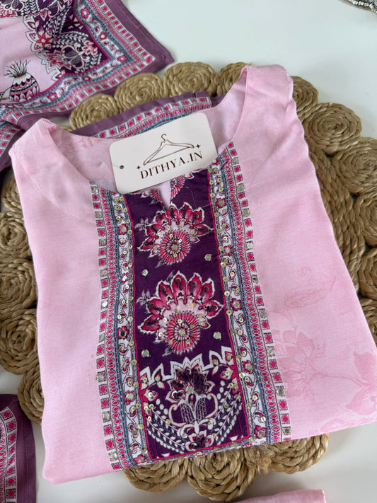 K452 - Muslin printed straight Kurti with pants and dupatta