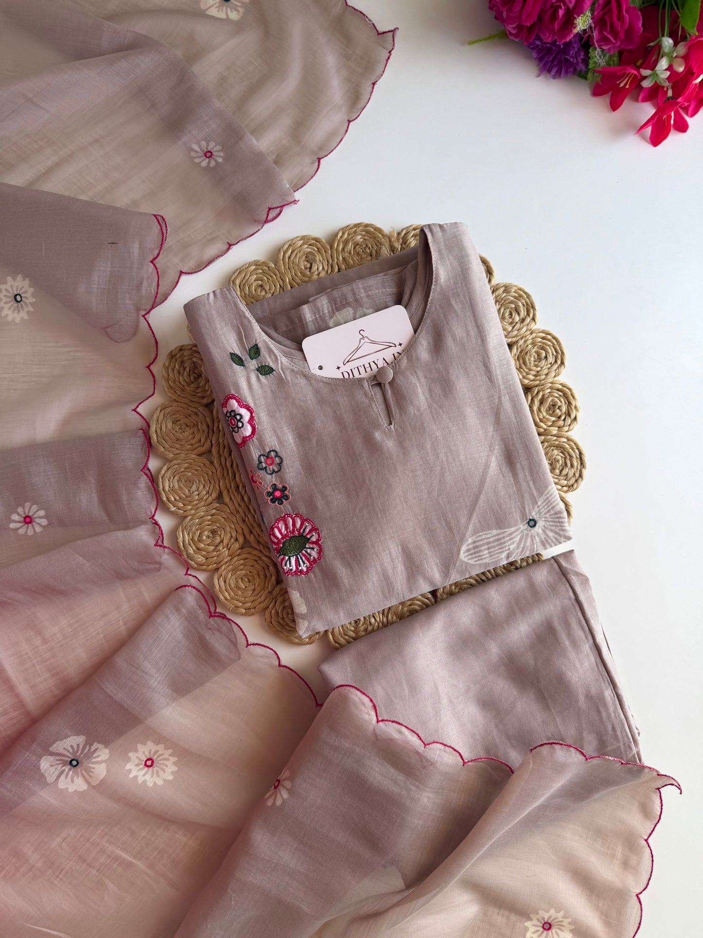K619 - Mul chanderi embroidered straight Kurti with pants and dupatta
