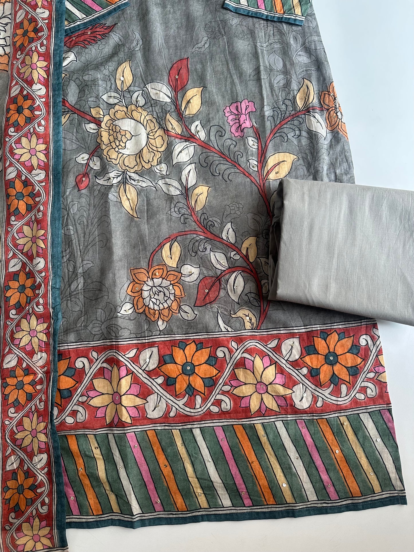 K403 - Mul cotton printed straight Kurti with pants and dupatta