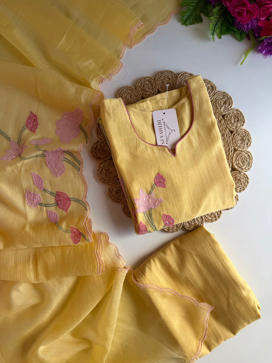 K193 - Mul chanderi appliqué straight Kurti with pants and dupatta