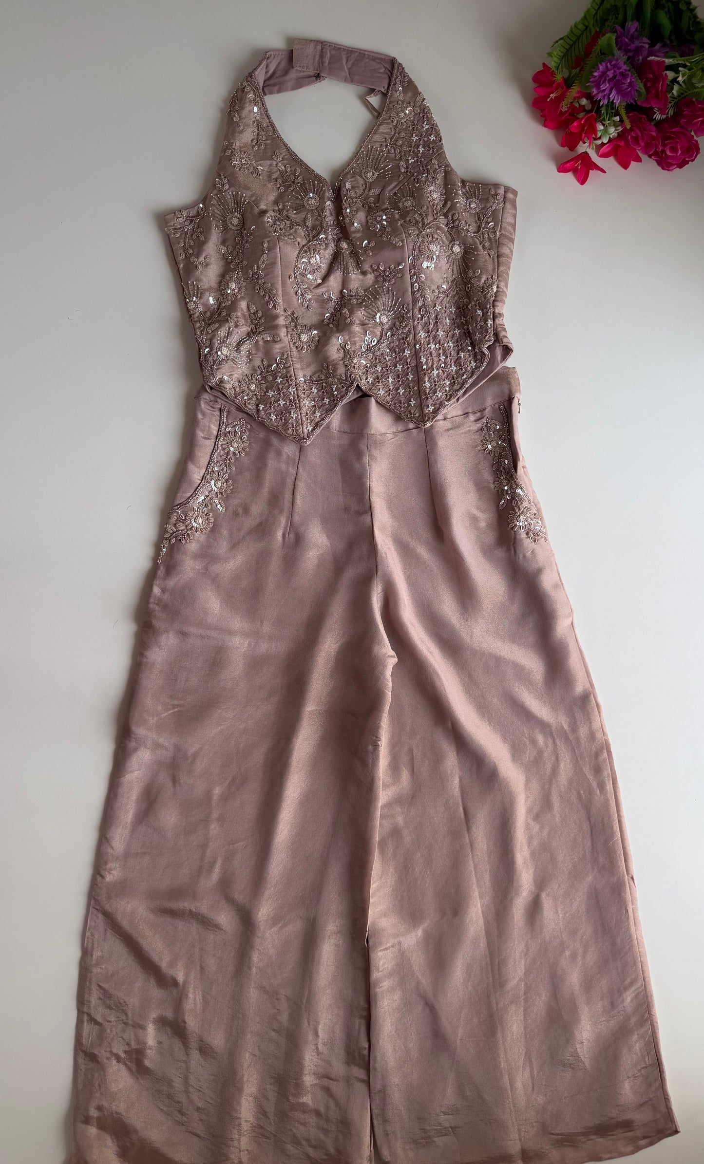 K533 - Tissue silk handwork crop top with divider pants in 3 colours