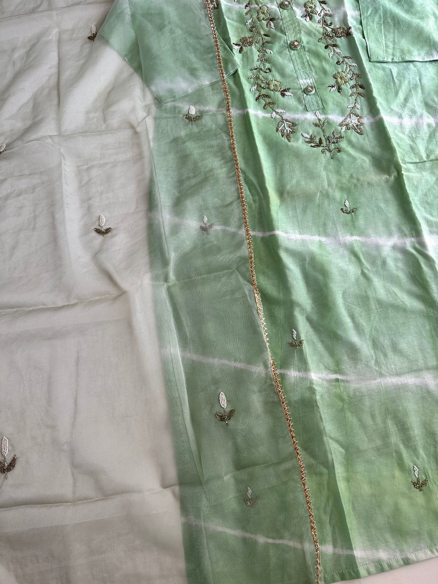 D442 - Dola silk straight Kurti with dupatta