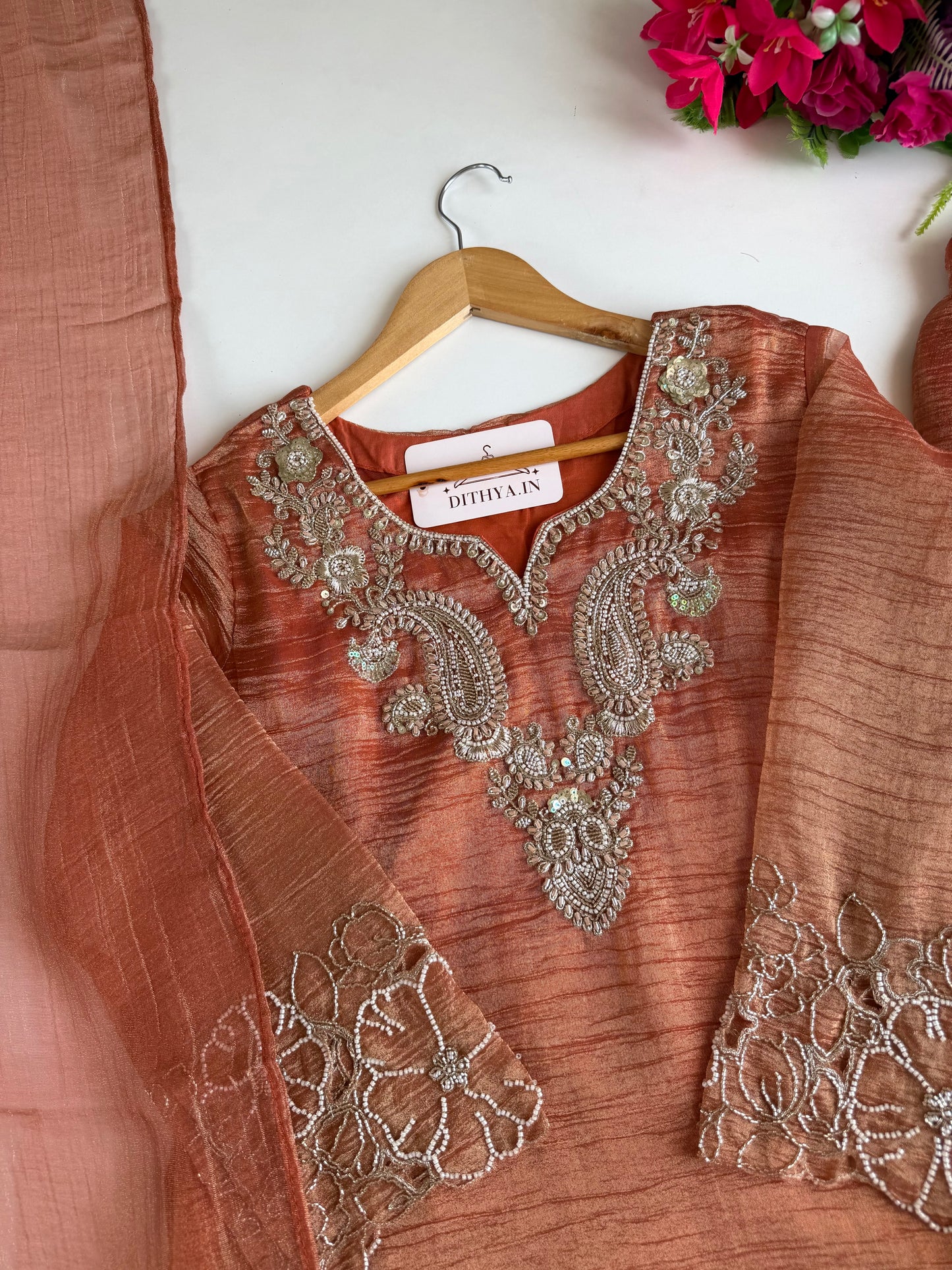 K047 - Crushed tissue handwork short Kurti with divider pants and dupatta