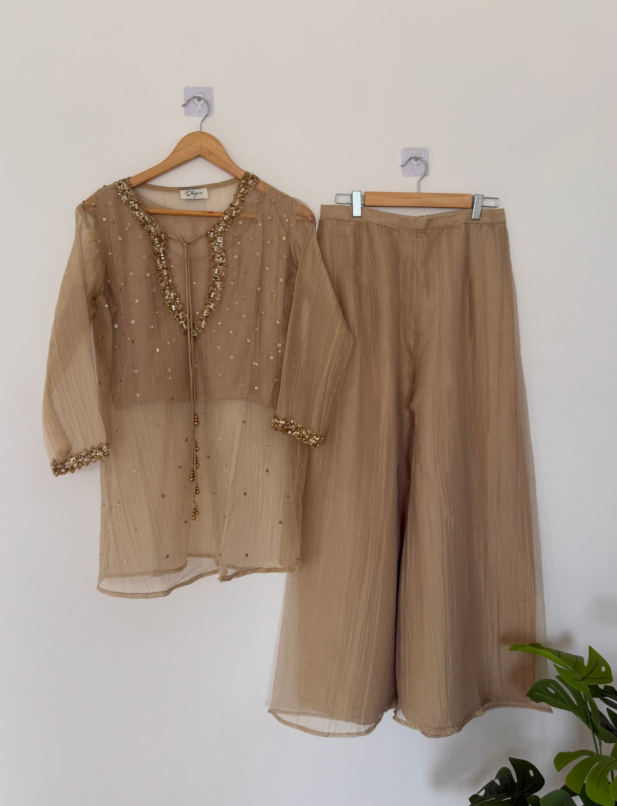 K575 - Salsa tissue handwork bustier coord set