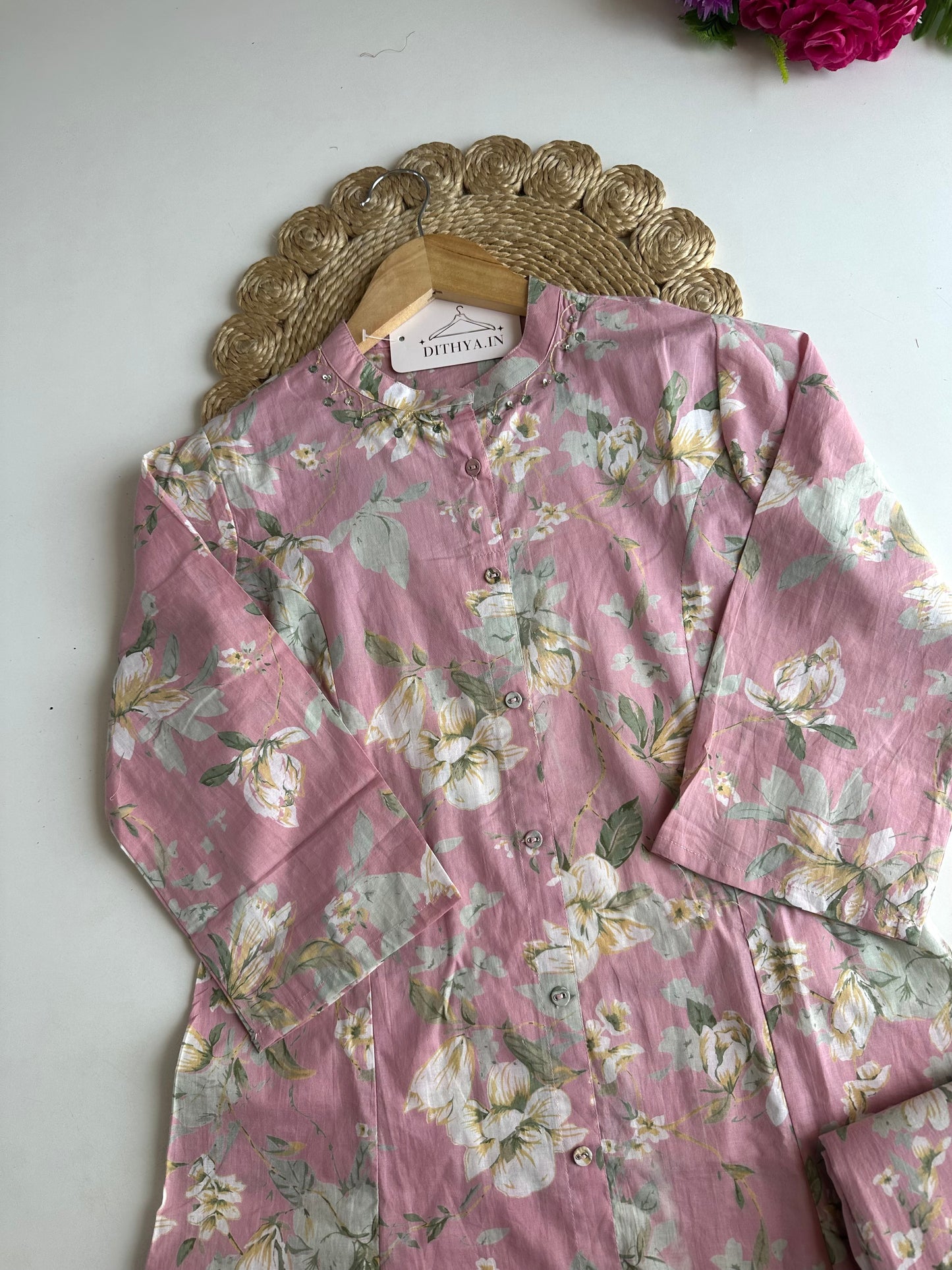 K256 - Mul cotton embroidered coord set