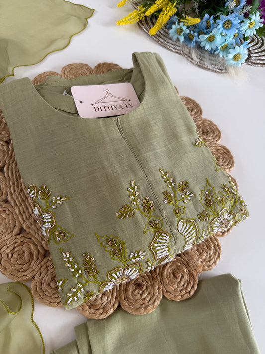 K502 - Mul chanderi handwork aline Kurti with pants and dupatta